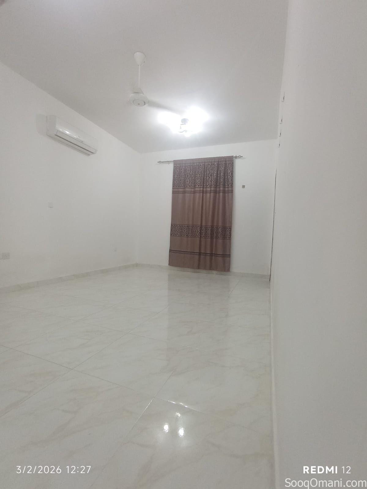 Room for rent in Al Khoudh 6
