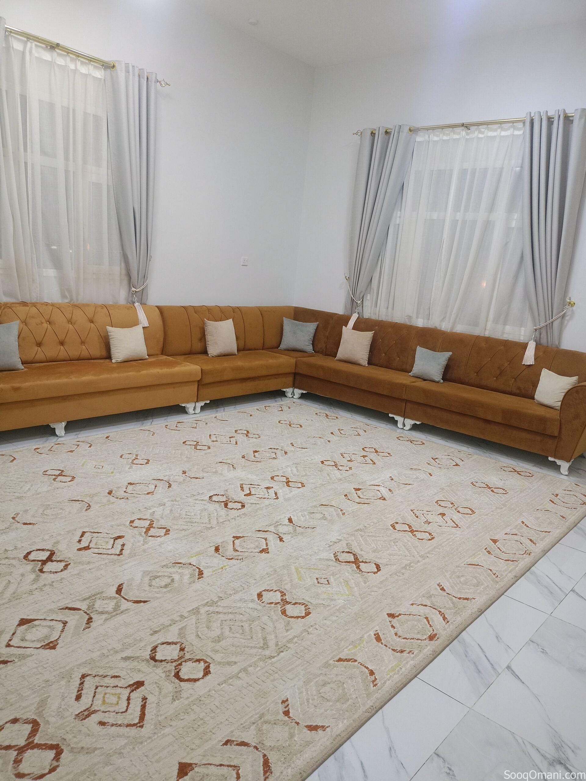 للبيع كنبات مستخدمه نظيفات جددا