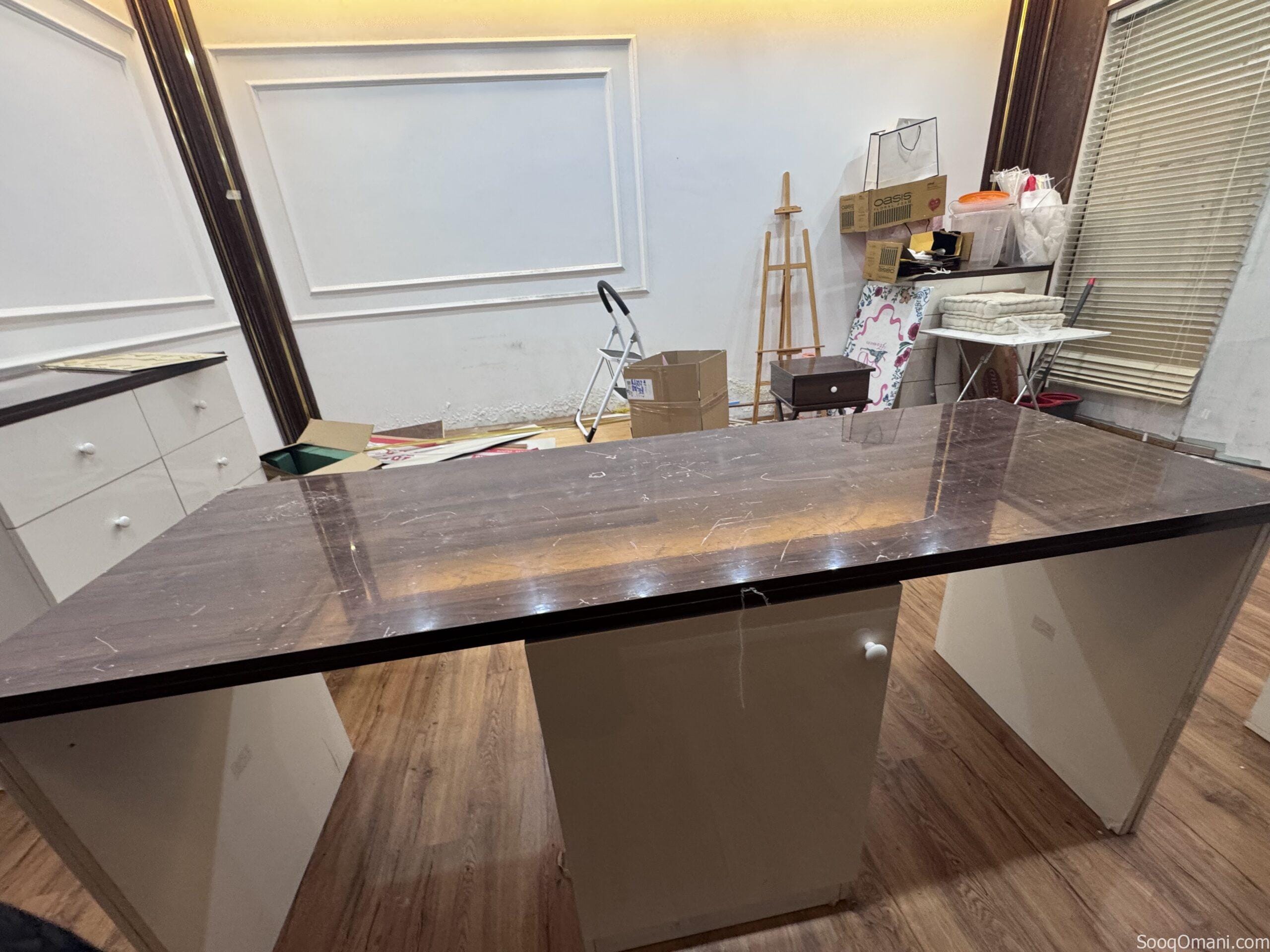 طاولة فنية للأظافر / طاولة مانيكير الصالون