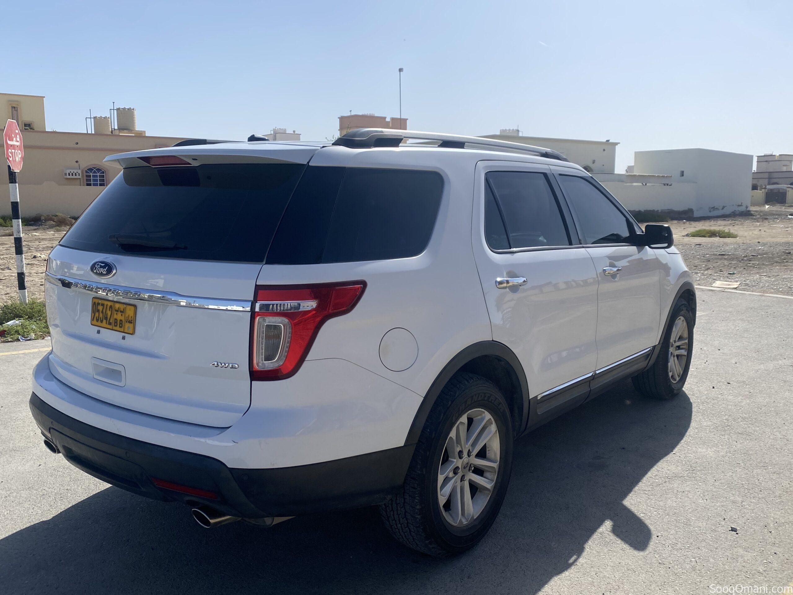 سيارة فورد اكسبلورر 2013 للبيع
