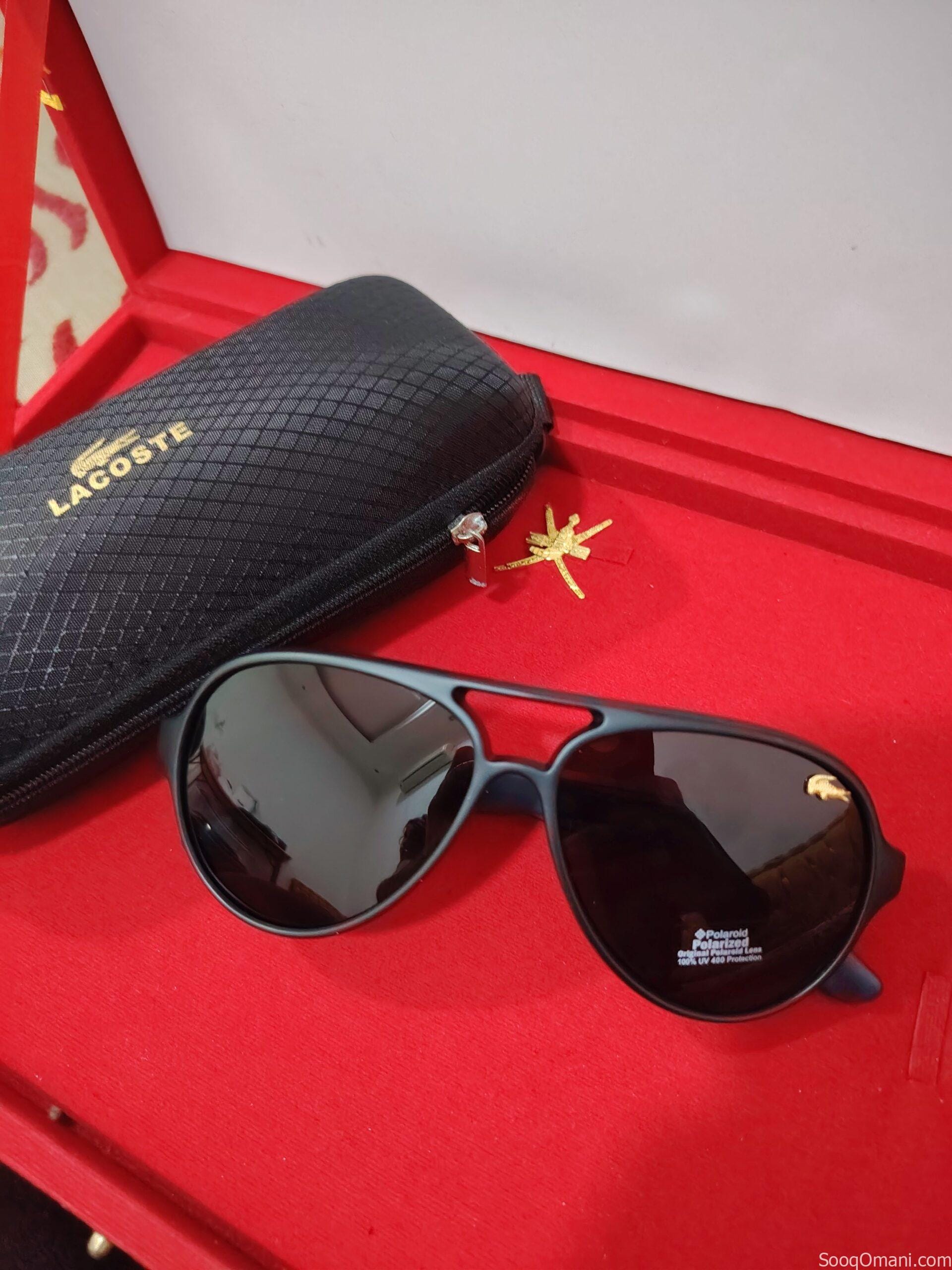 Glasses with a gift and delivery