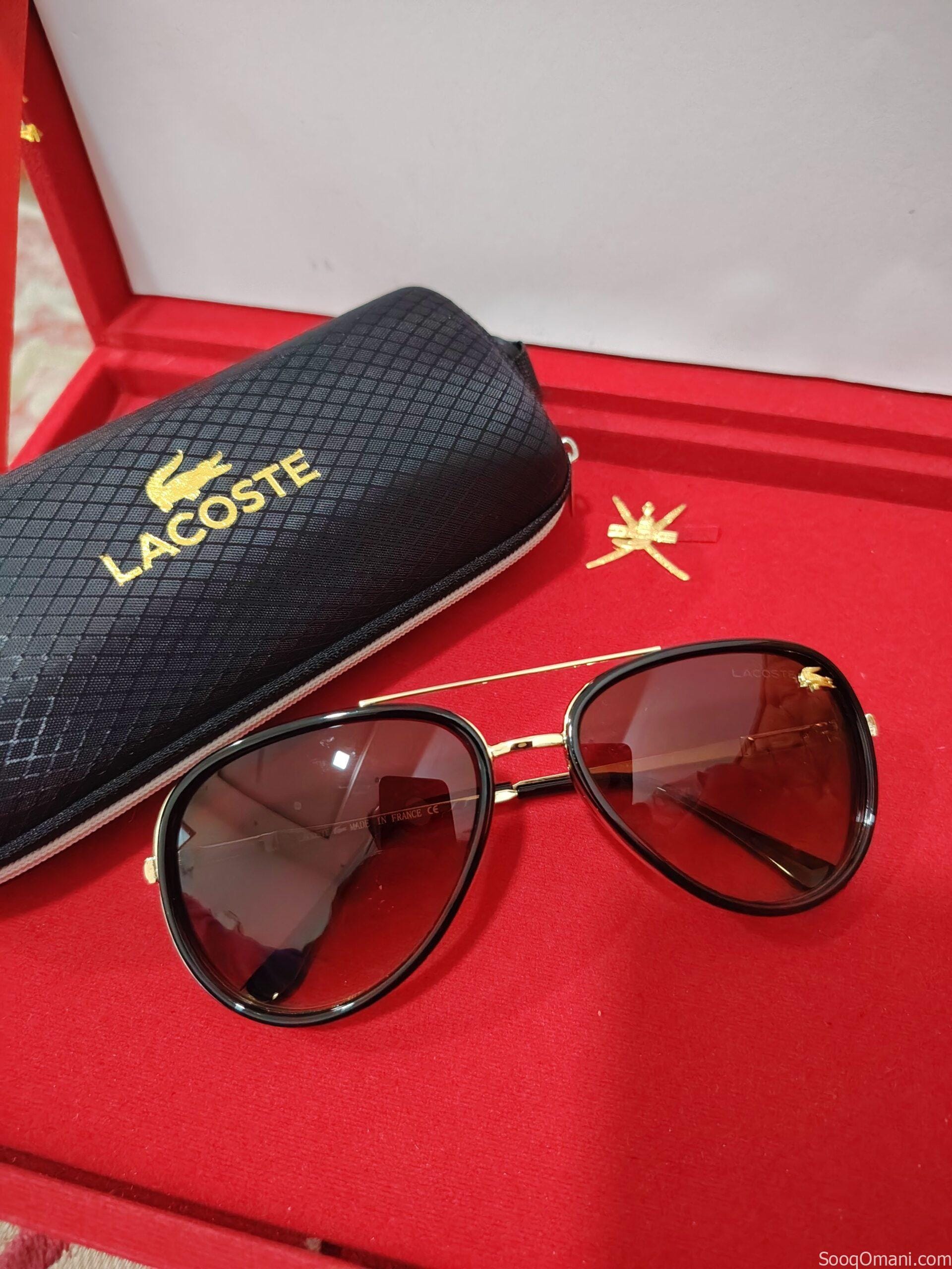 Glasses with a gift and delivery