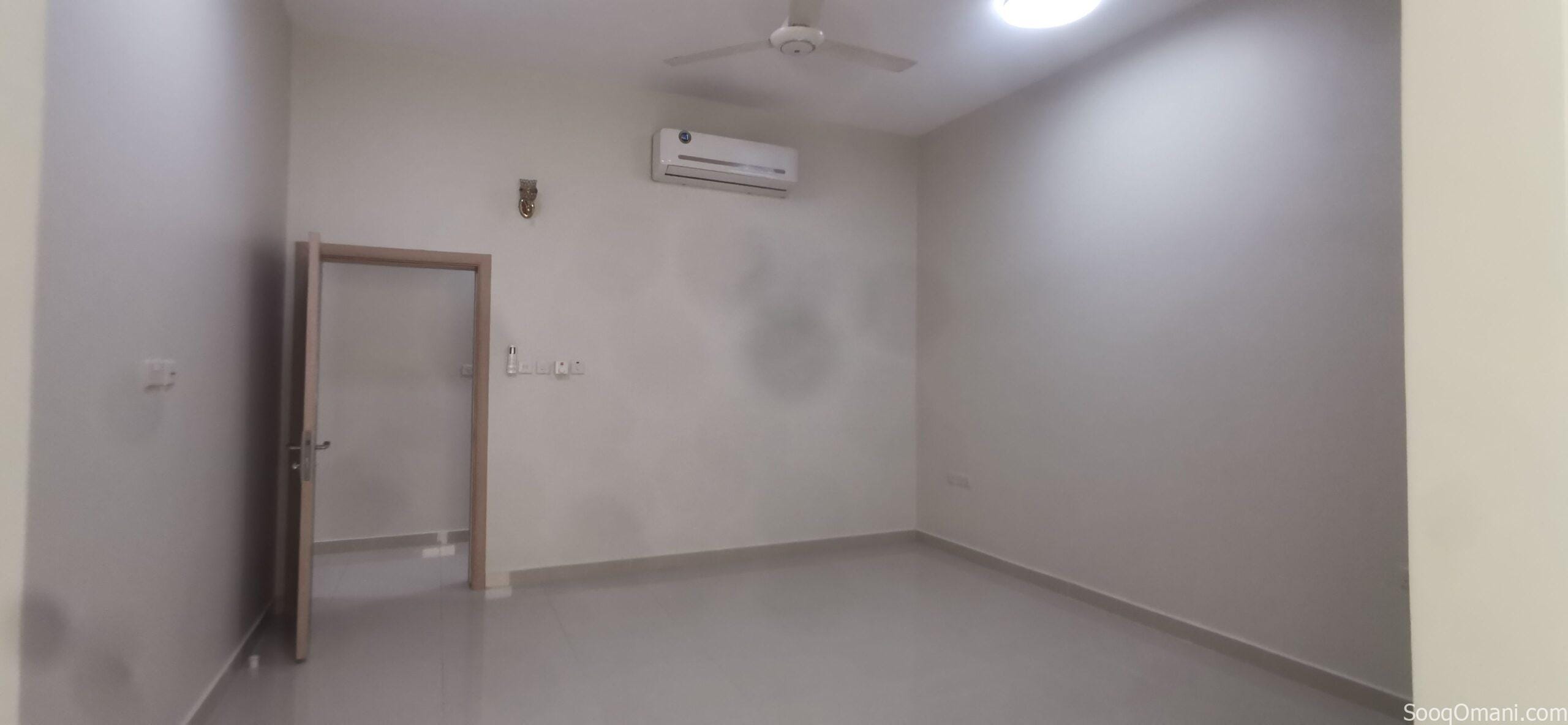 Luxury villa for sale in Bousher Al Awabi, area 421 meters