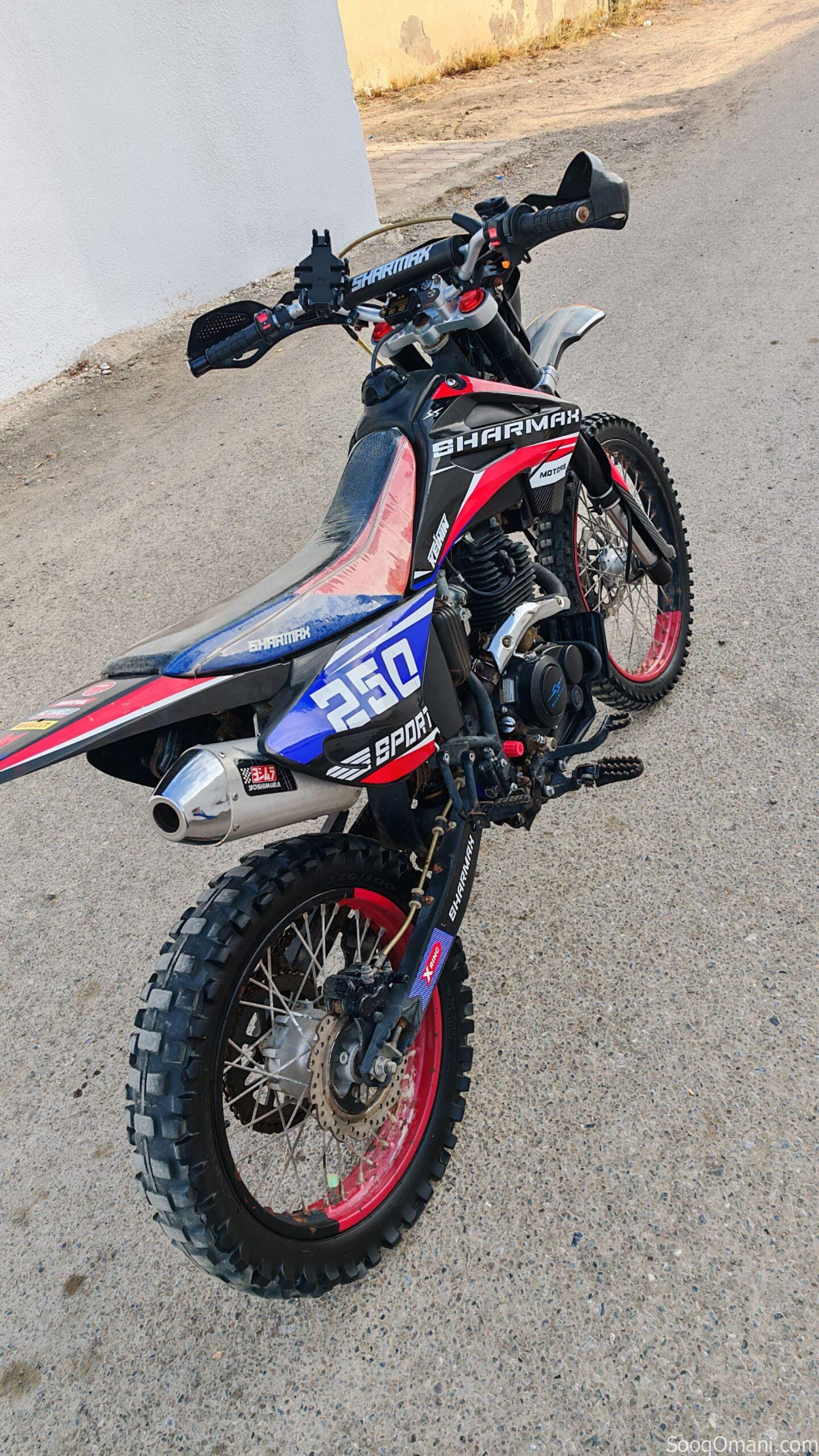 دراجة نارية للبيع