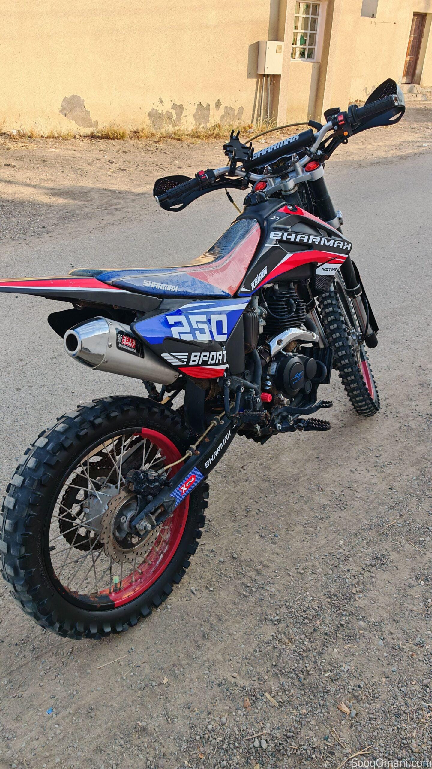 دراجة نارية للبيع