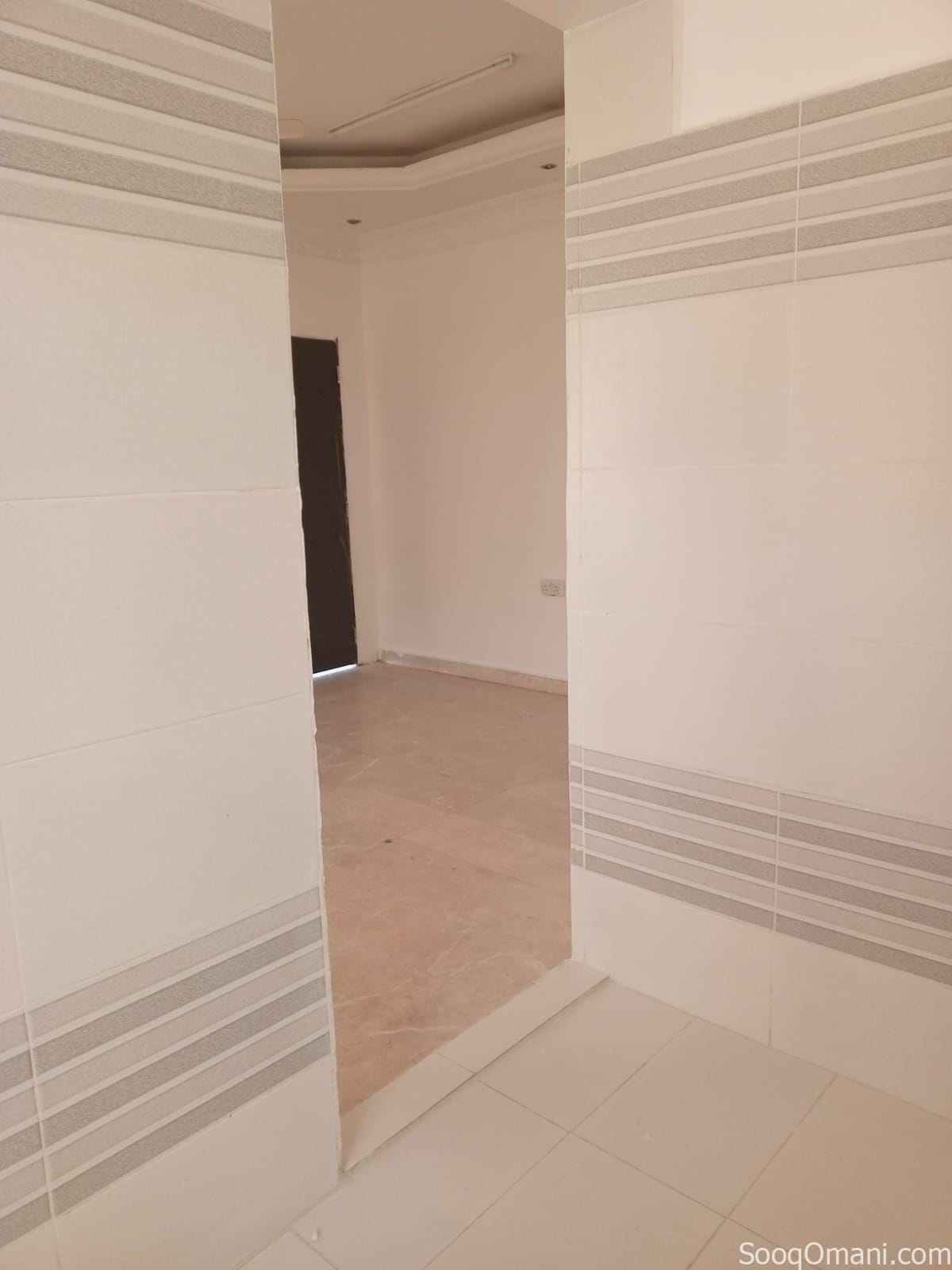 Apartment for rent in Al Maabilah South