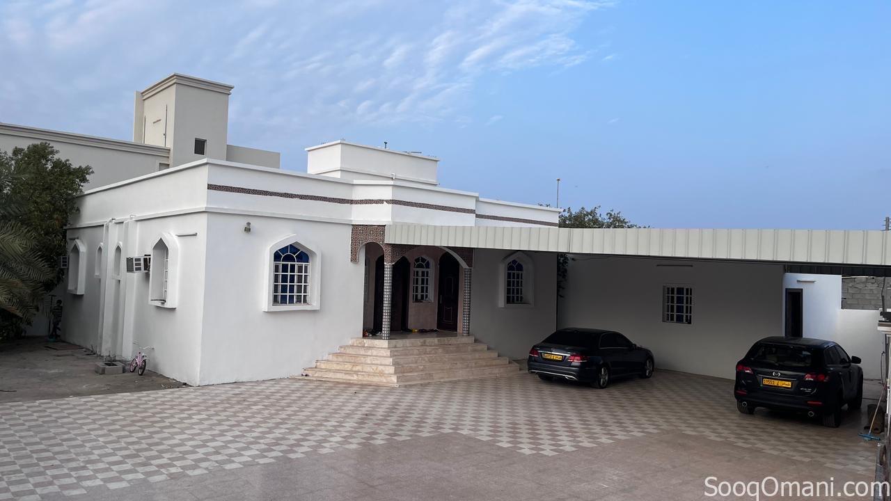 بيت للبيع في بركاء / النعمان