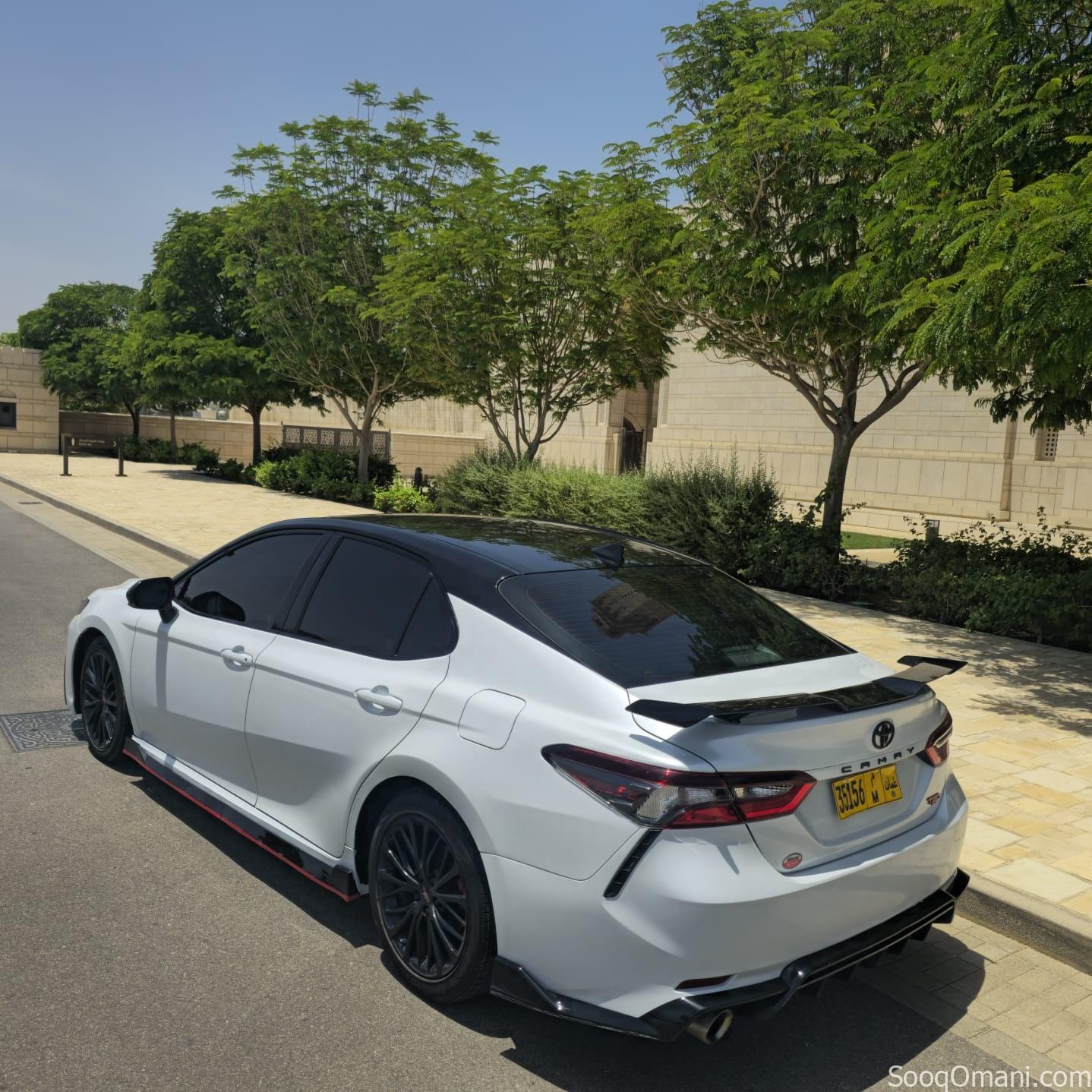 للفخامة والتميز عنوان كامري TRD 2022 للبيع