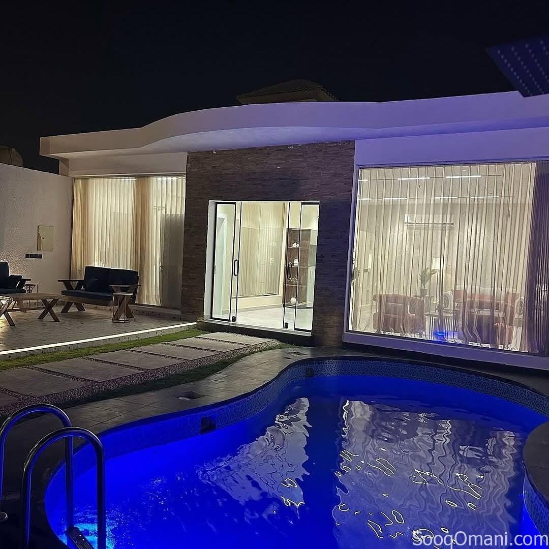 استراحه بركاء للايجار اليومي 50ريال مع المبيت