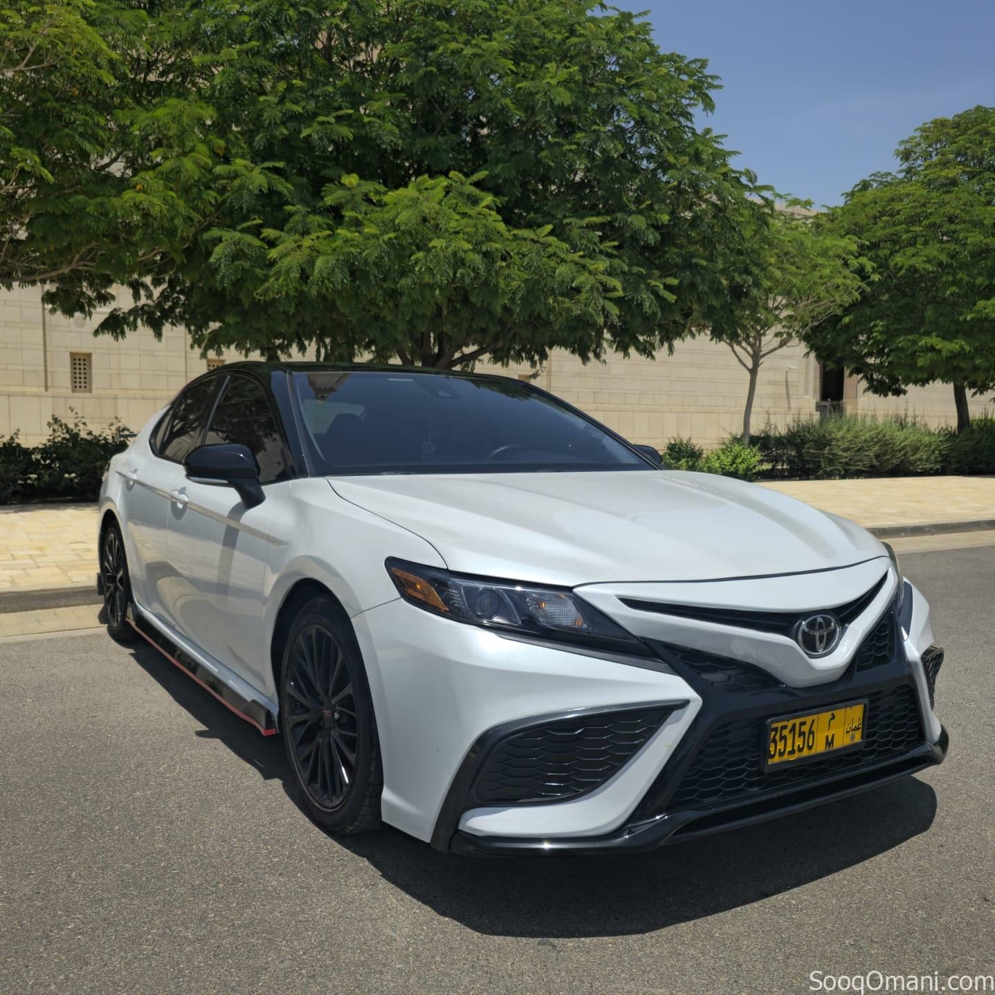 للفخامة والتميز عنوان كامري TRD 2022 للبيع