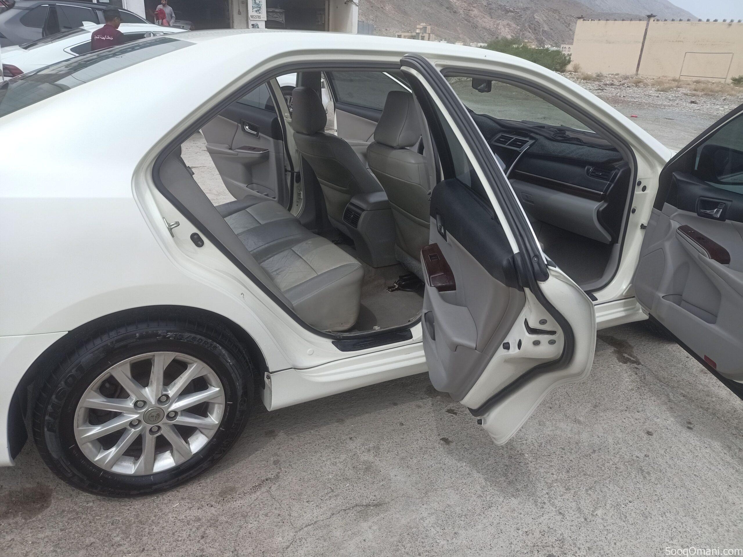 كامري 4 سلندر موديل 2015