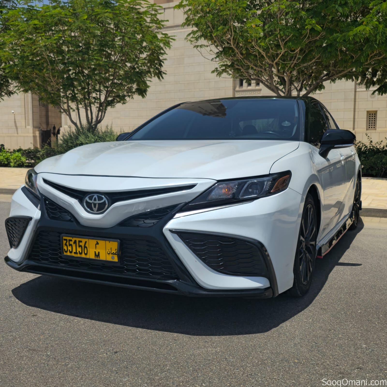 للفخامة والتميز عنوان كامري TRD 2022 للبيع