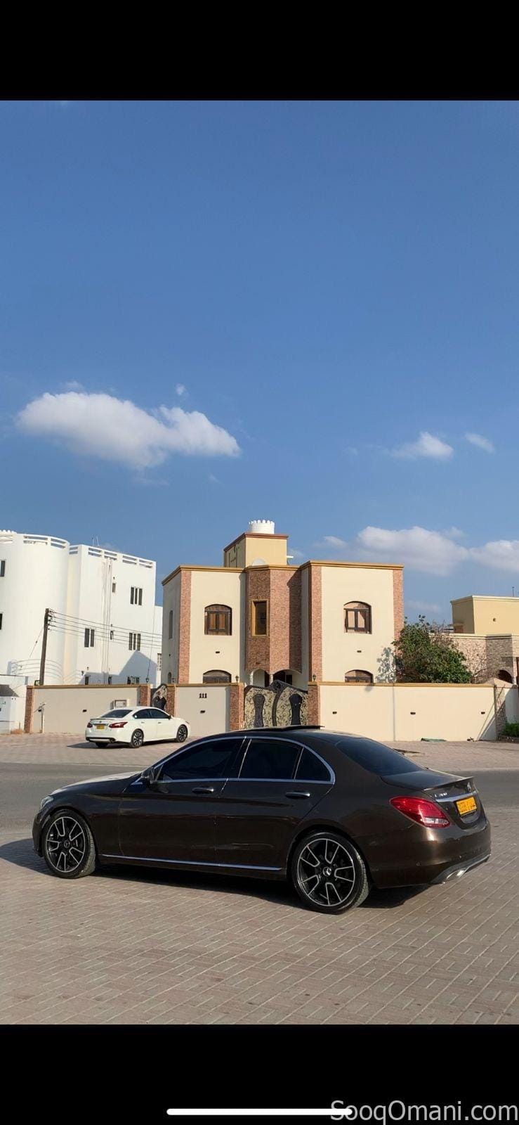 مرسيدس C300 للبيع