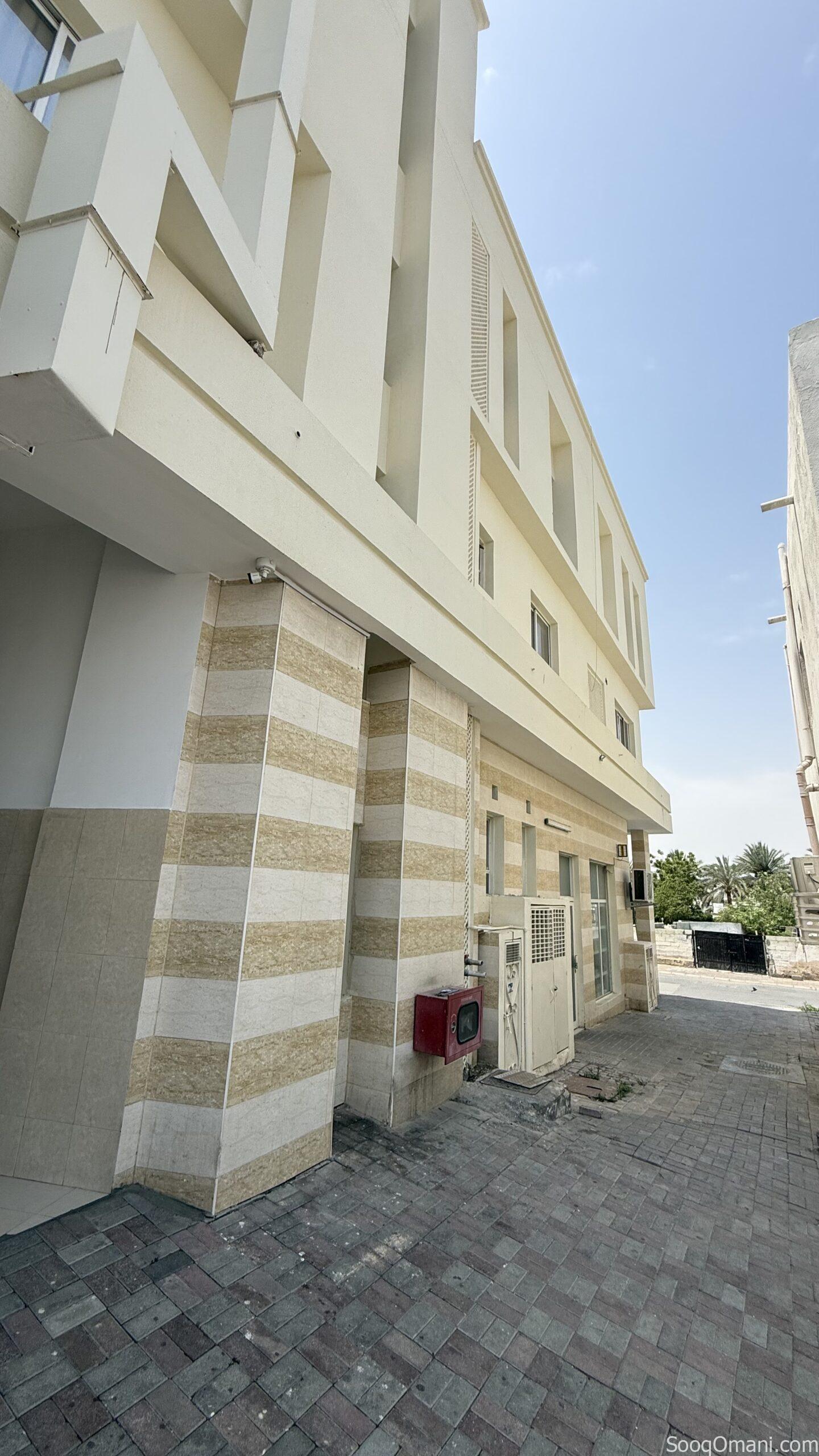 بناية للبيع سكني تجاري العامرات