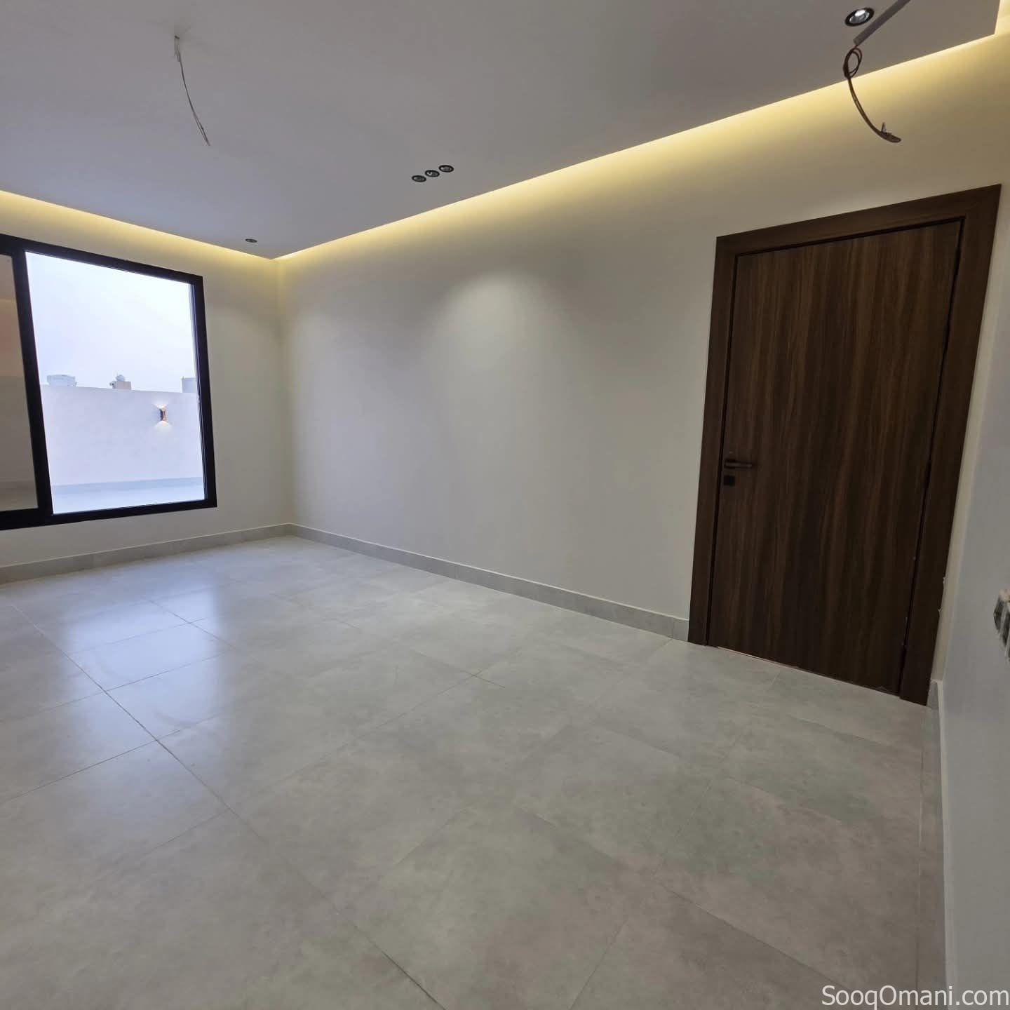 شقة للايجار في مسقط الخوض 165 ريال