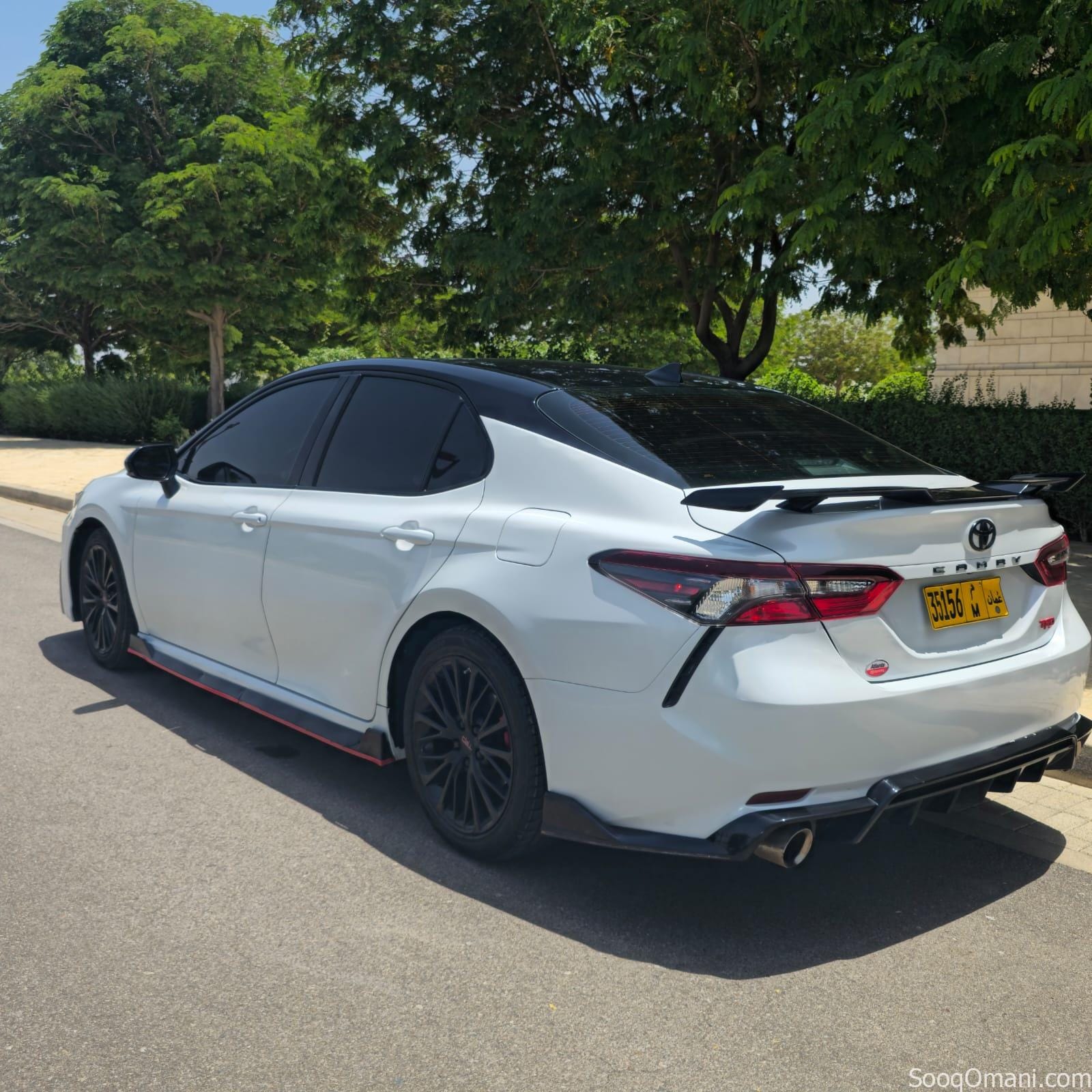 للفخامة والتميز عنوان كامري TRD 2022 للبيع