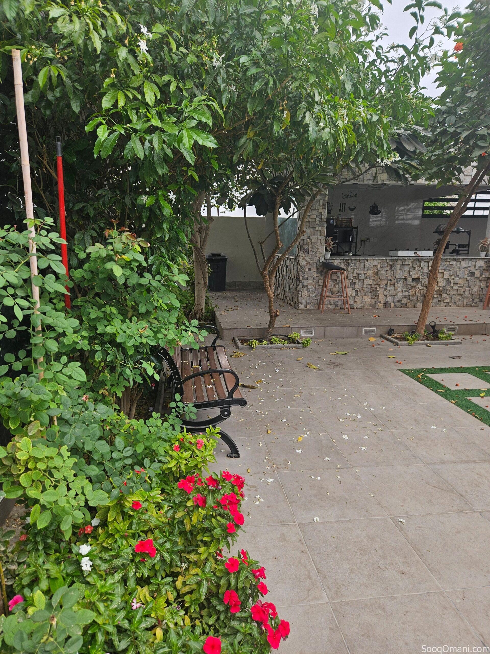 استراحة فلورا الشرق للايجار