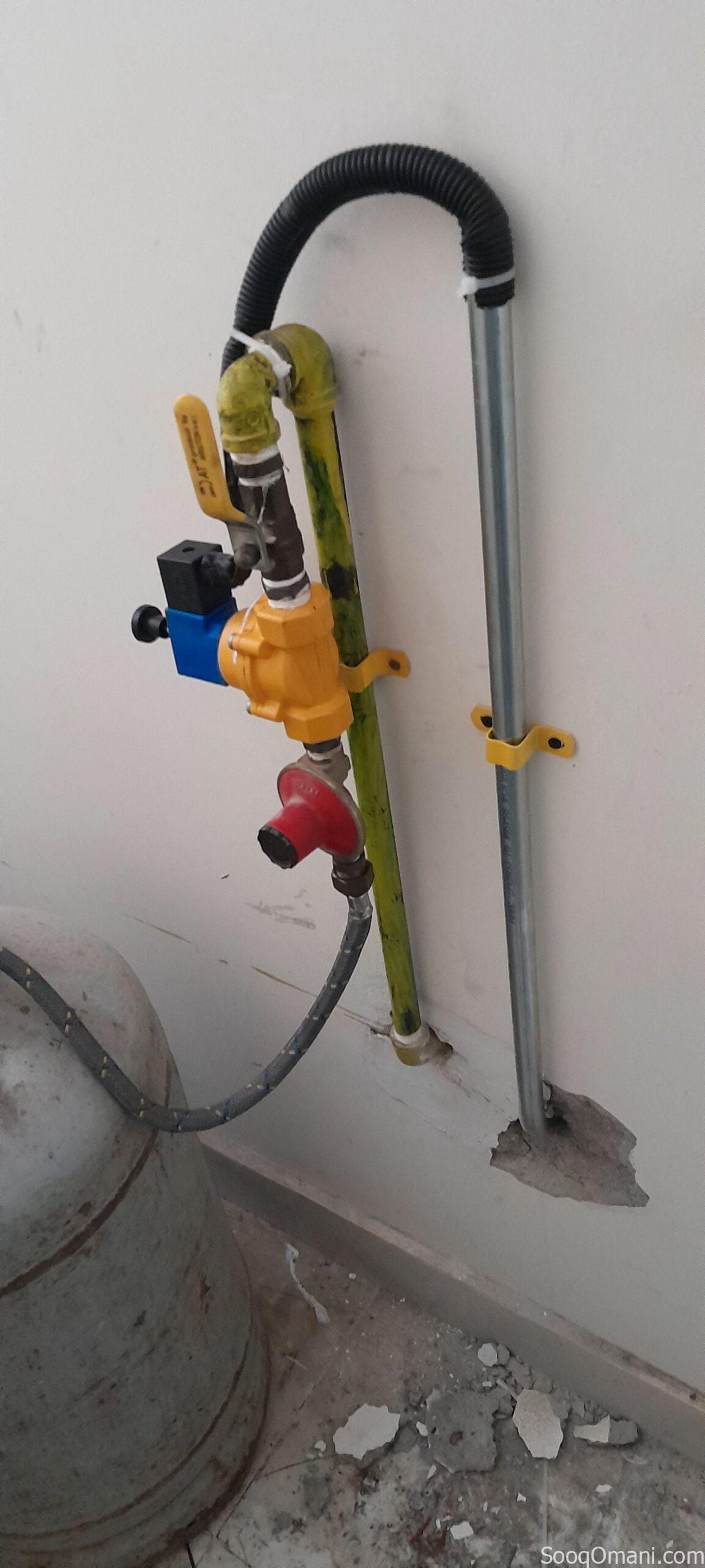 Gas pipe line instillations work house coffee shop restaurant cafe villa market inside good service