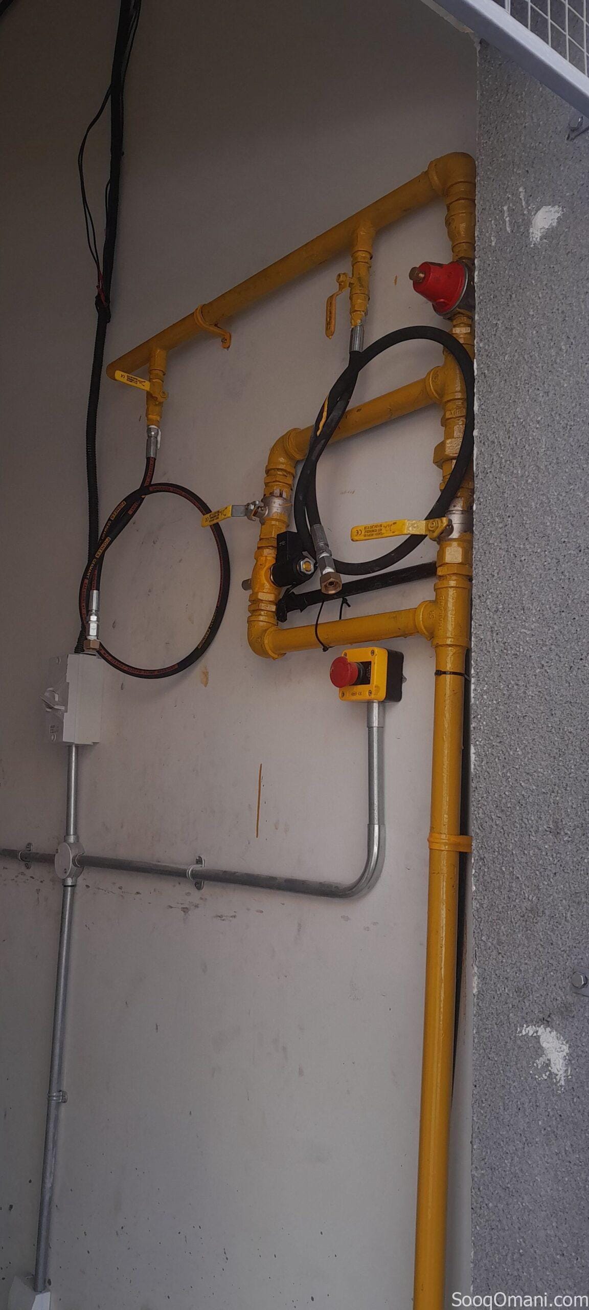 Gas pipe line instillations work house coffee shop restaurant cafe villa market inside good service