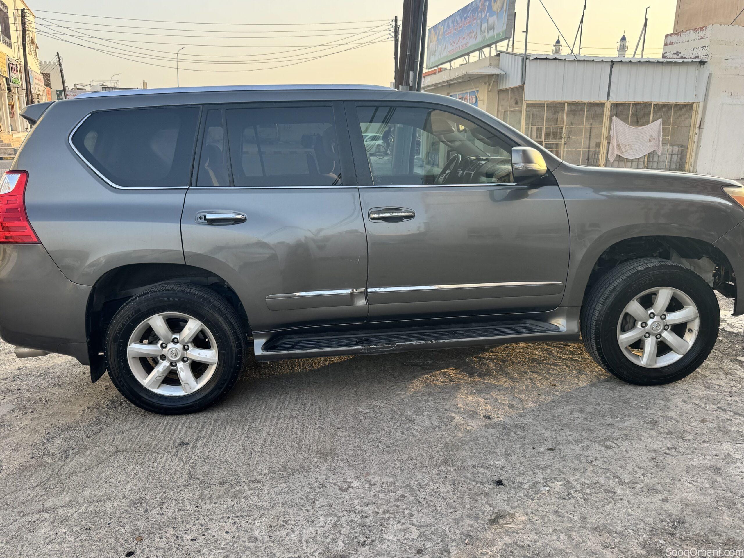 لكزس 2011 للبيع