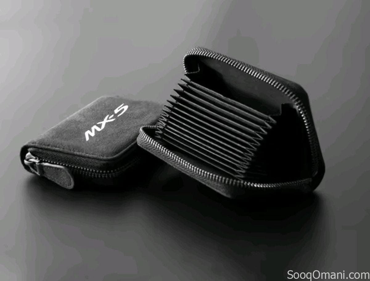 محافظ بطاقات بشعار انواع السيارات (بالطلب 10ايام)