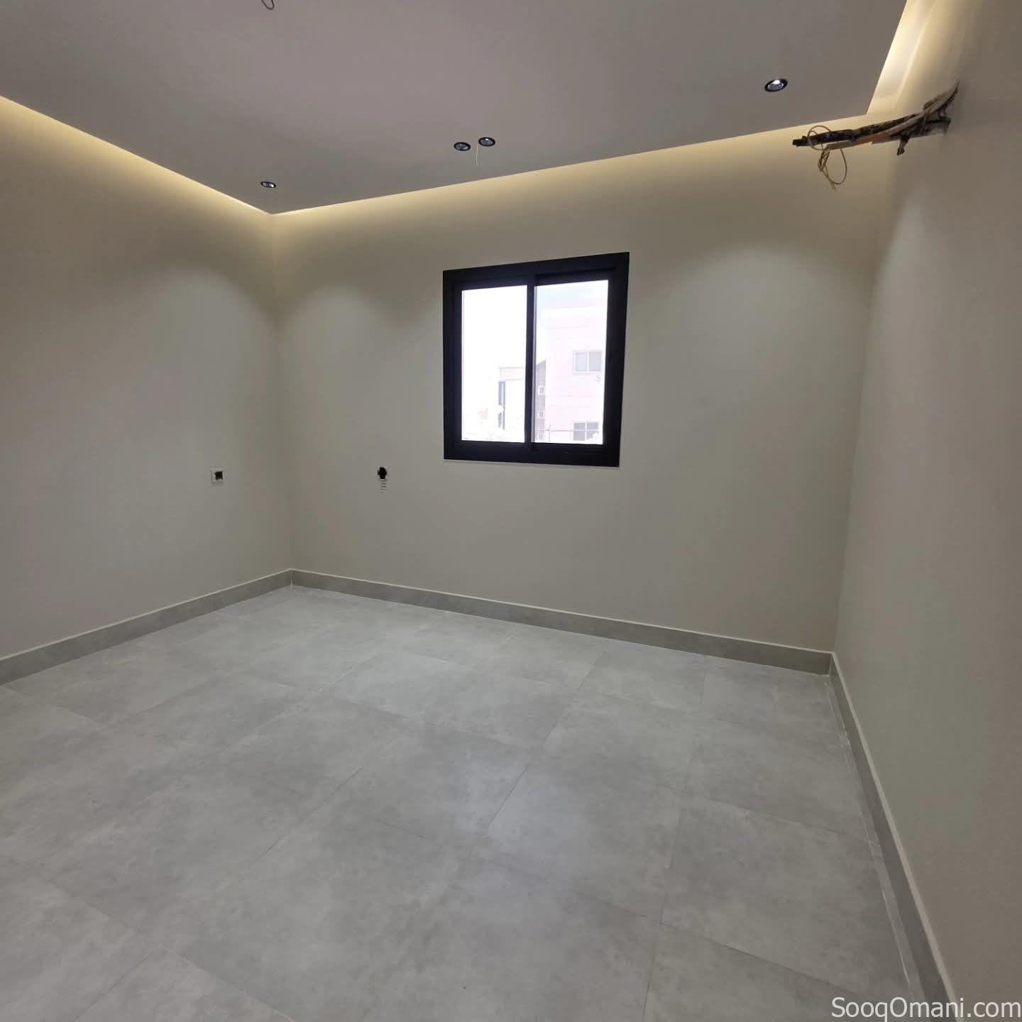 شقة للايجار في مسقط الخوض 165 ريال