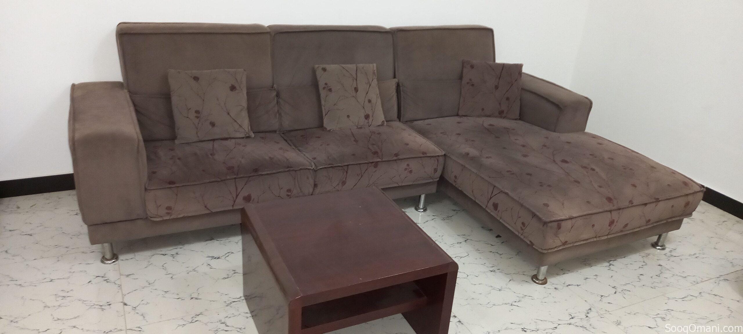 طقم مجلس كورنر