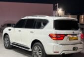 نيسان بترول بلاتينيوم للبيع نظيف ومسرفس