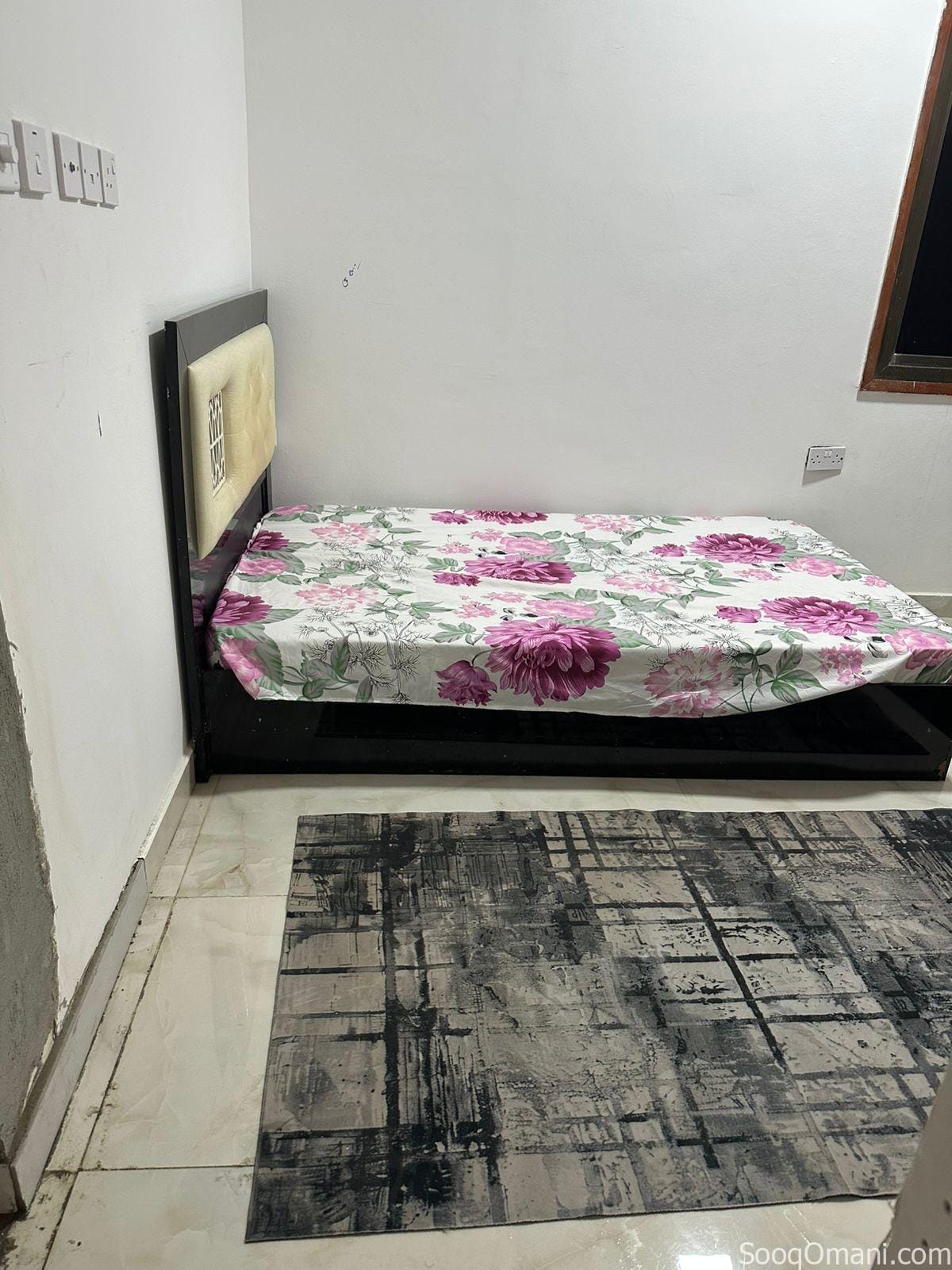 Studio for rent in alkhwier