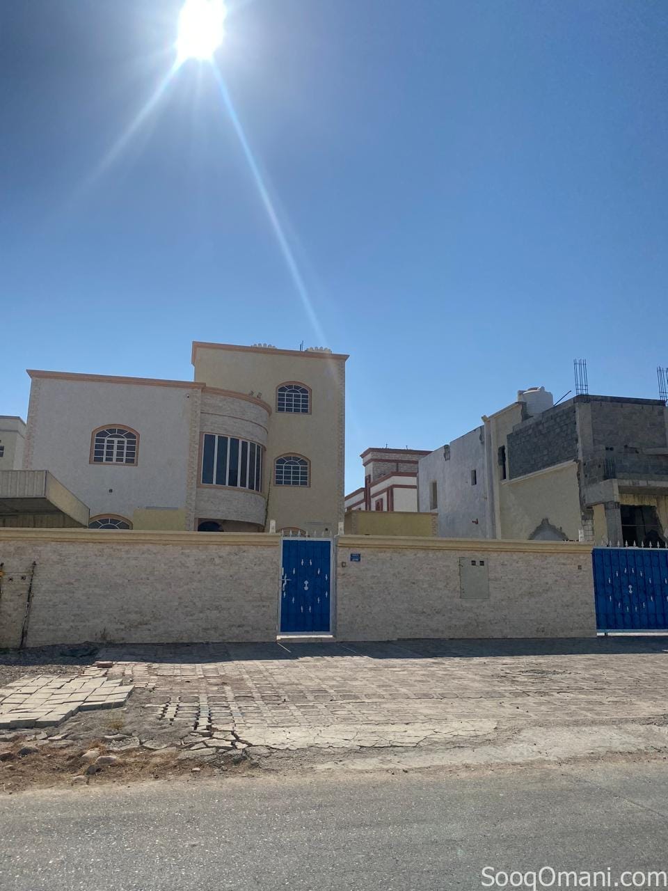 بيت للإيجار – للبيع