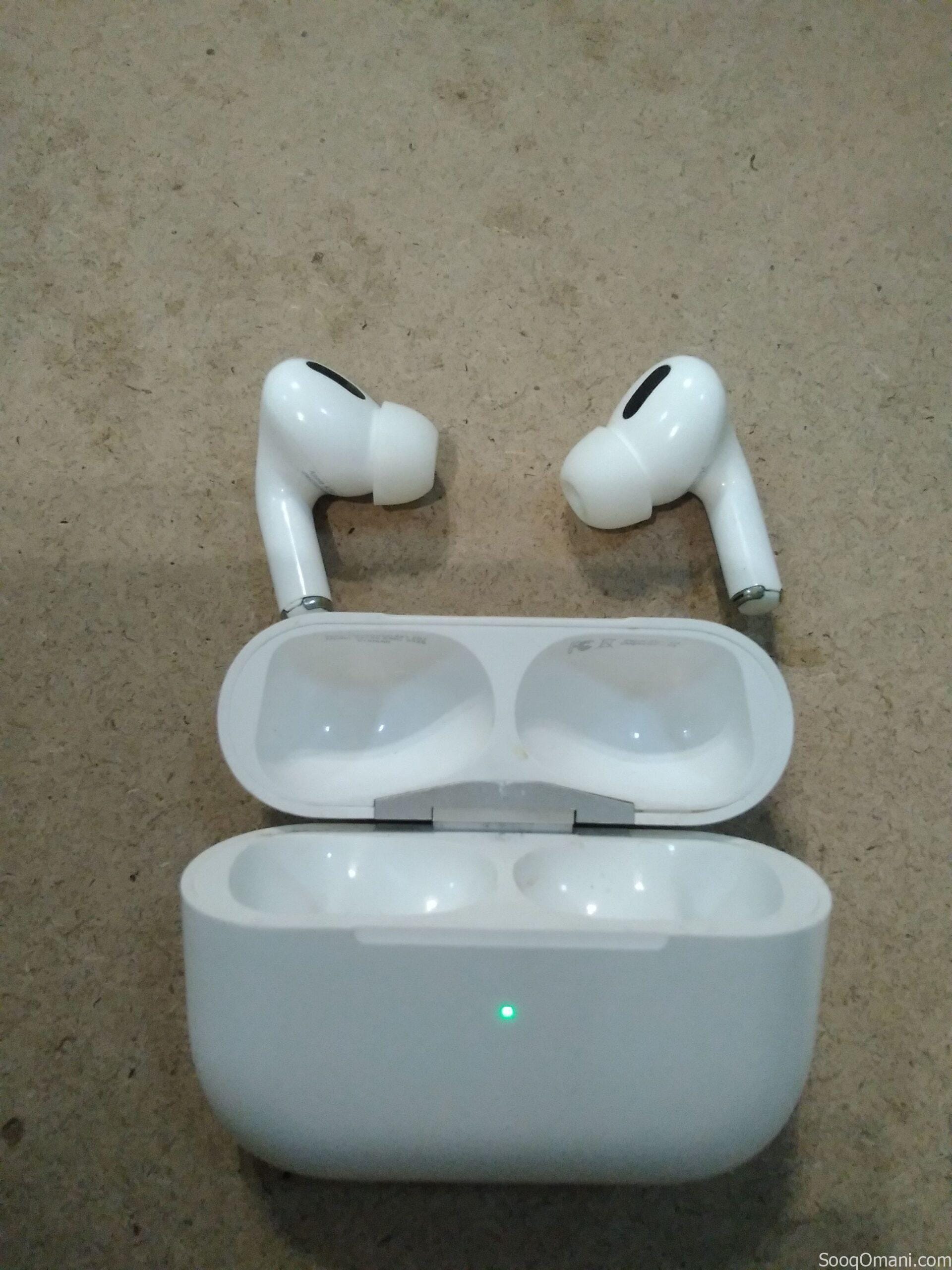 Original Apple headphones