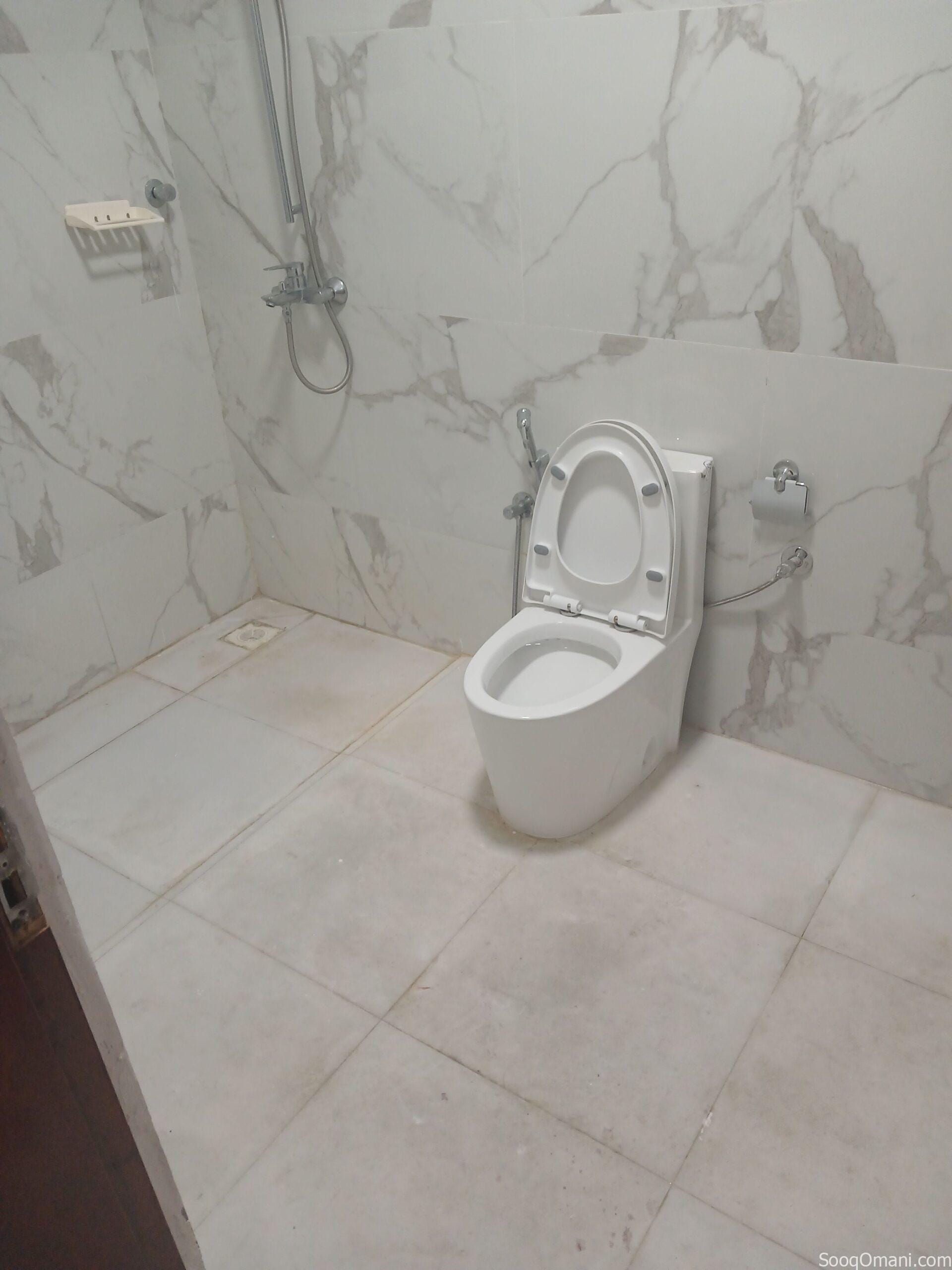 Room for rent in alkhwier