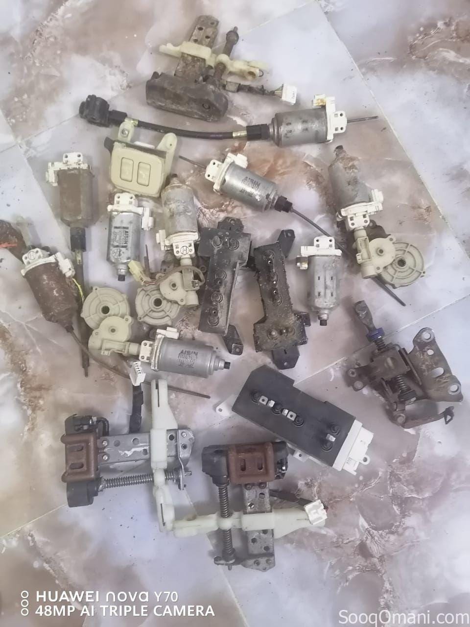 قطع غيار لكزس 430