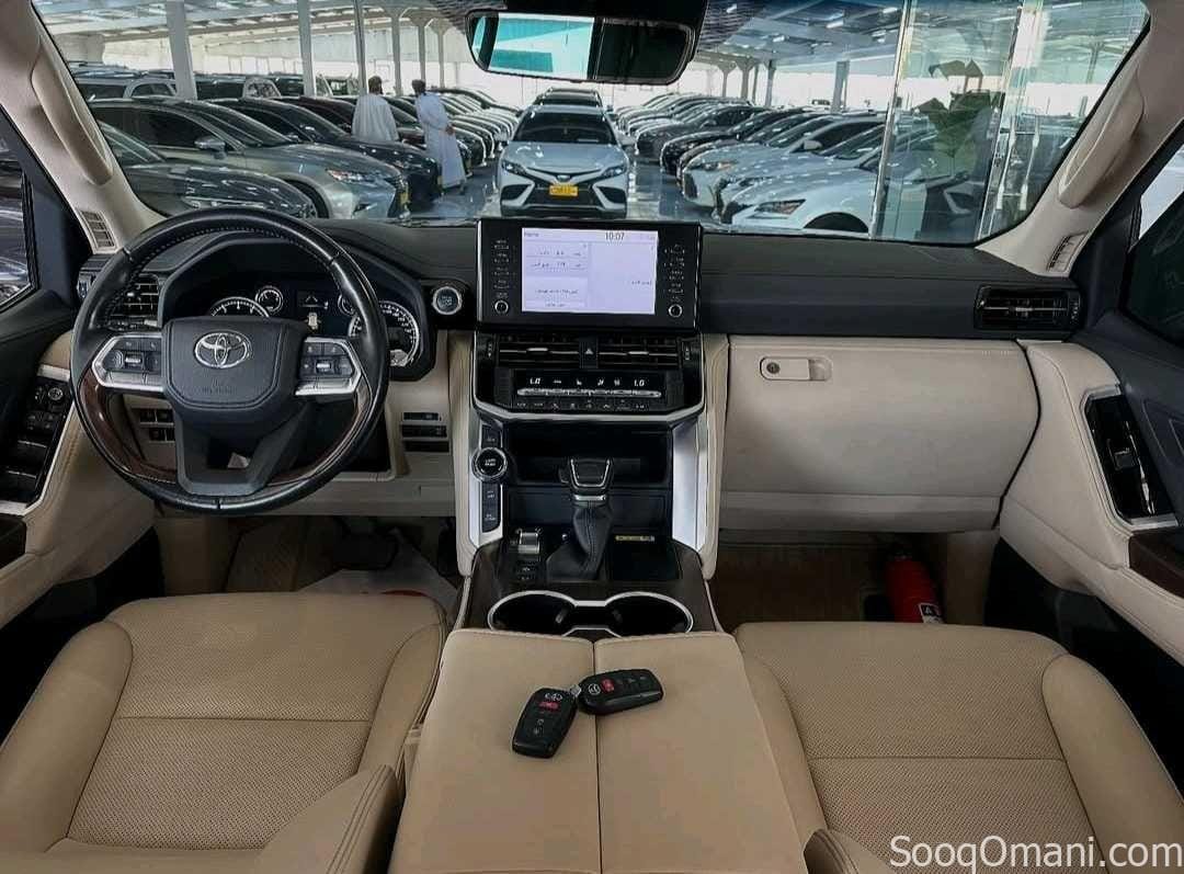 لاند كروزر GXR 2022 للبيع