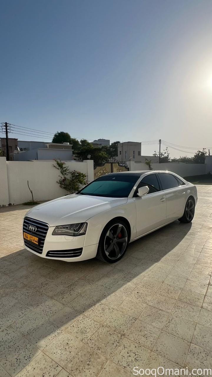 اودي A8 2013