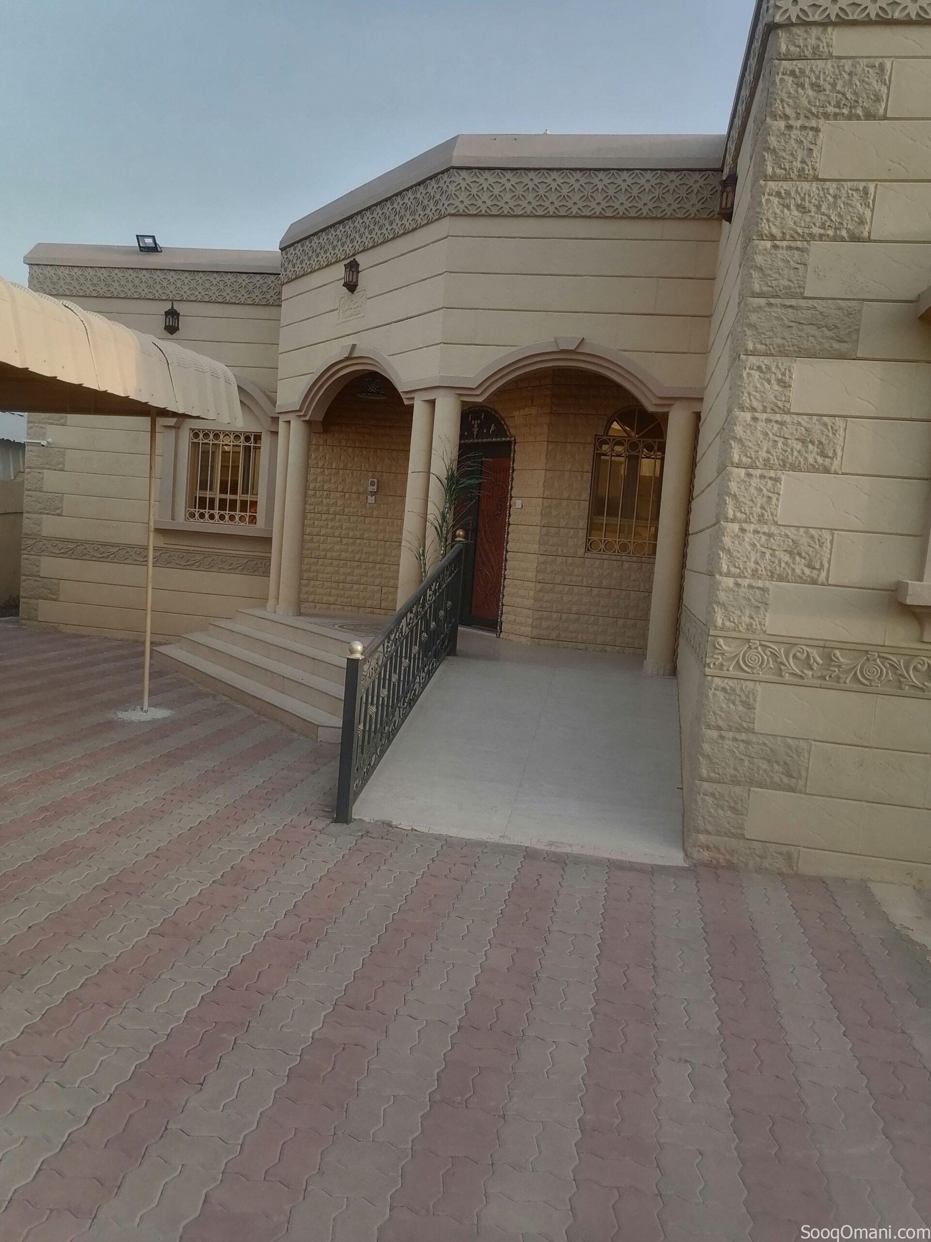 فيلا سكنيه للإيجار في ولاية عبري العراقي حي الطيب