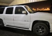 للبيع GMC Yukon 2004 أبيض دفع رباعي – نظيف وجاهز للاستخدام