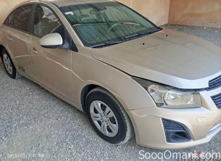 للبيع أو للبدل سيارة شيفرولية كروز LS 2013