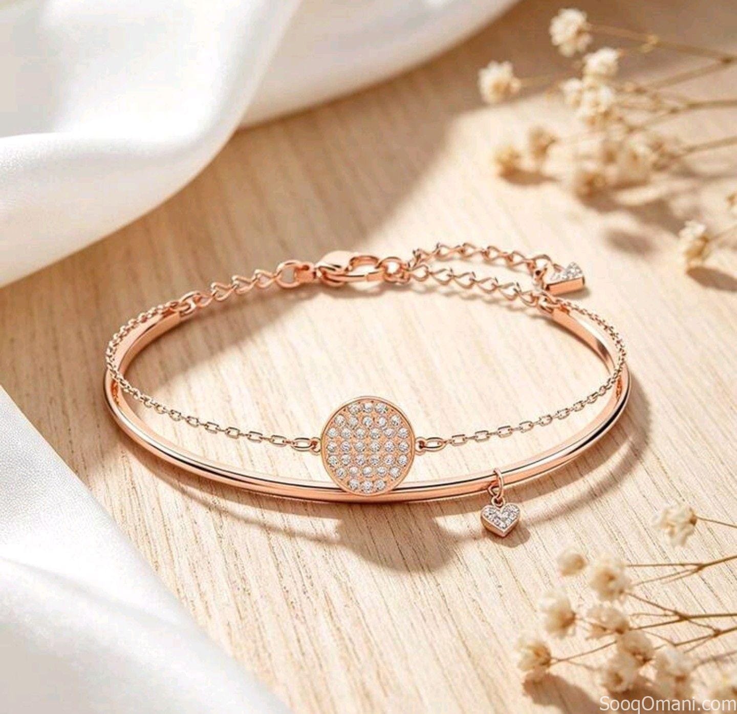 اسوارات من سوارفسكي