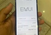 < HUAWEI nova 5T