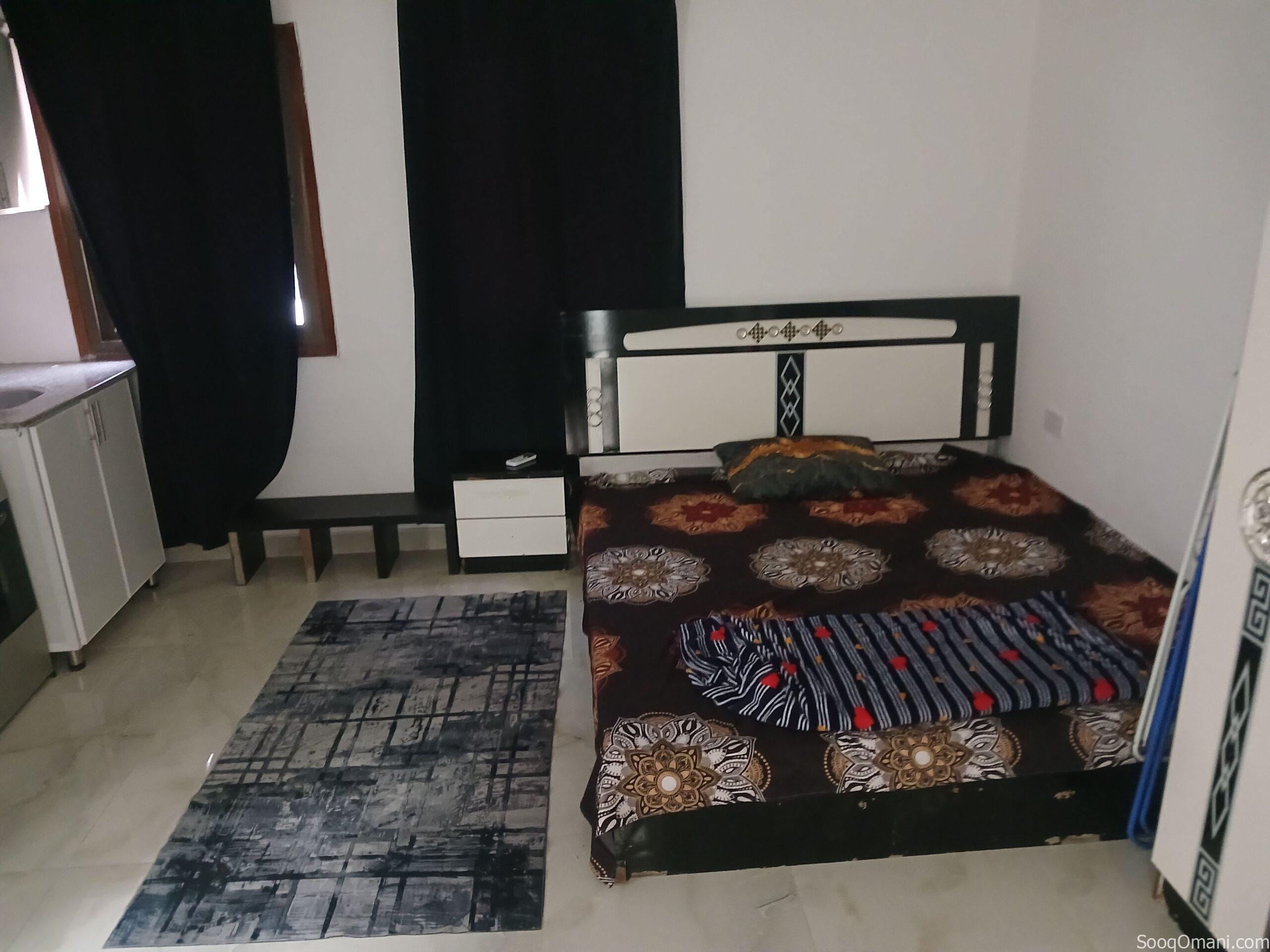 Room for rent in alkhwier