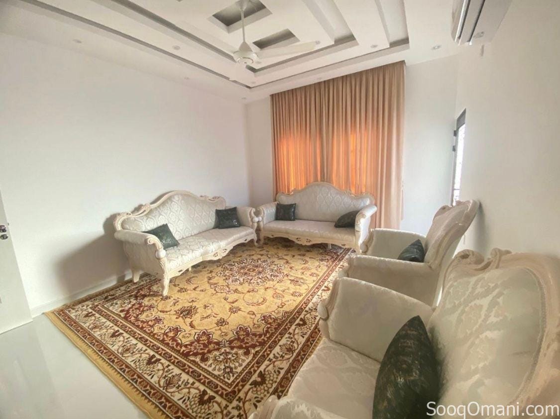 للبيع — طقم كراسي مجلس فاخر