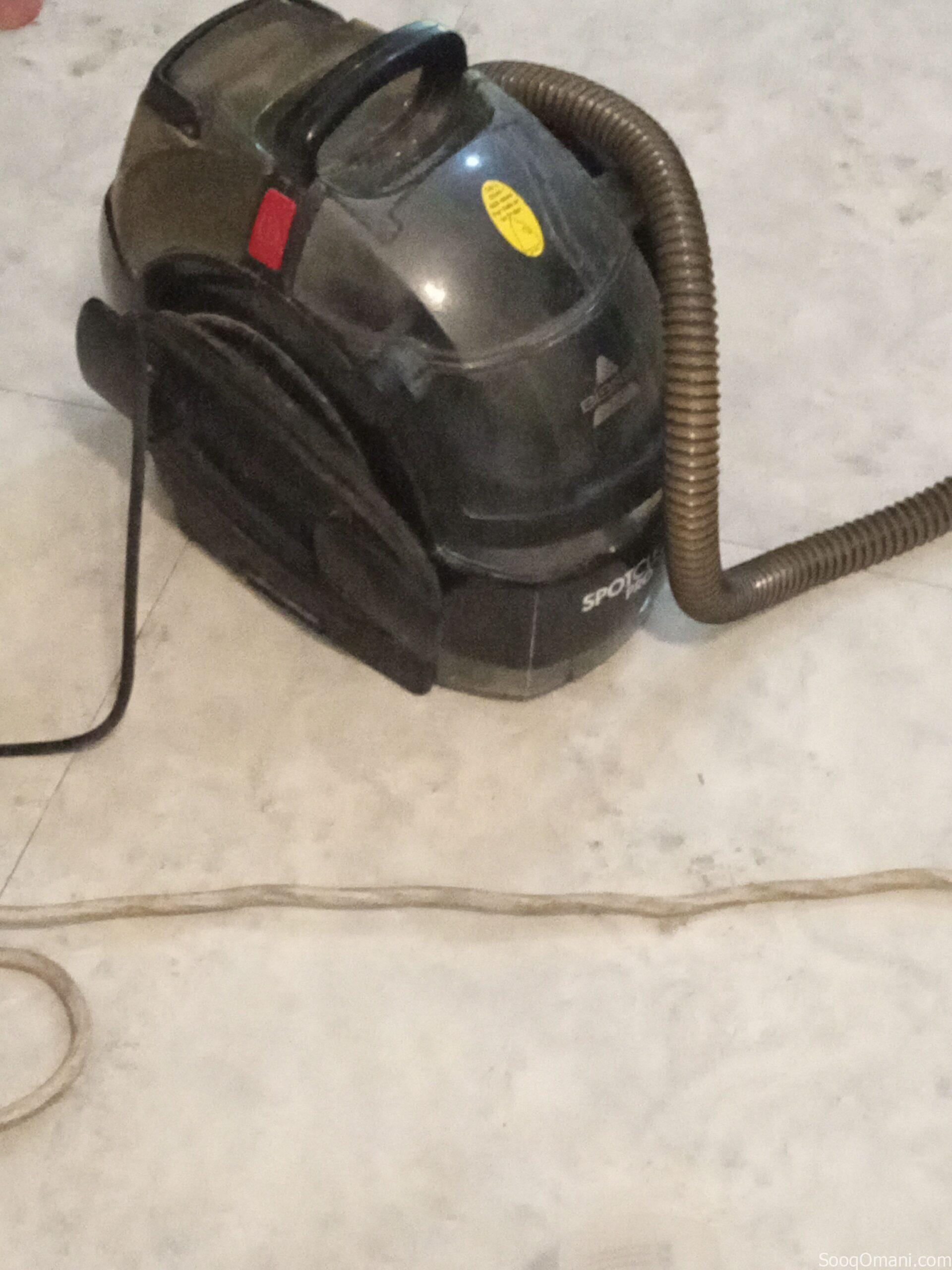 Bissell carpet cleaning machine