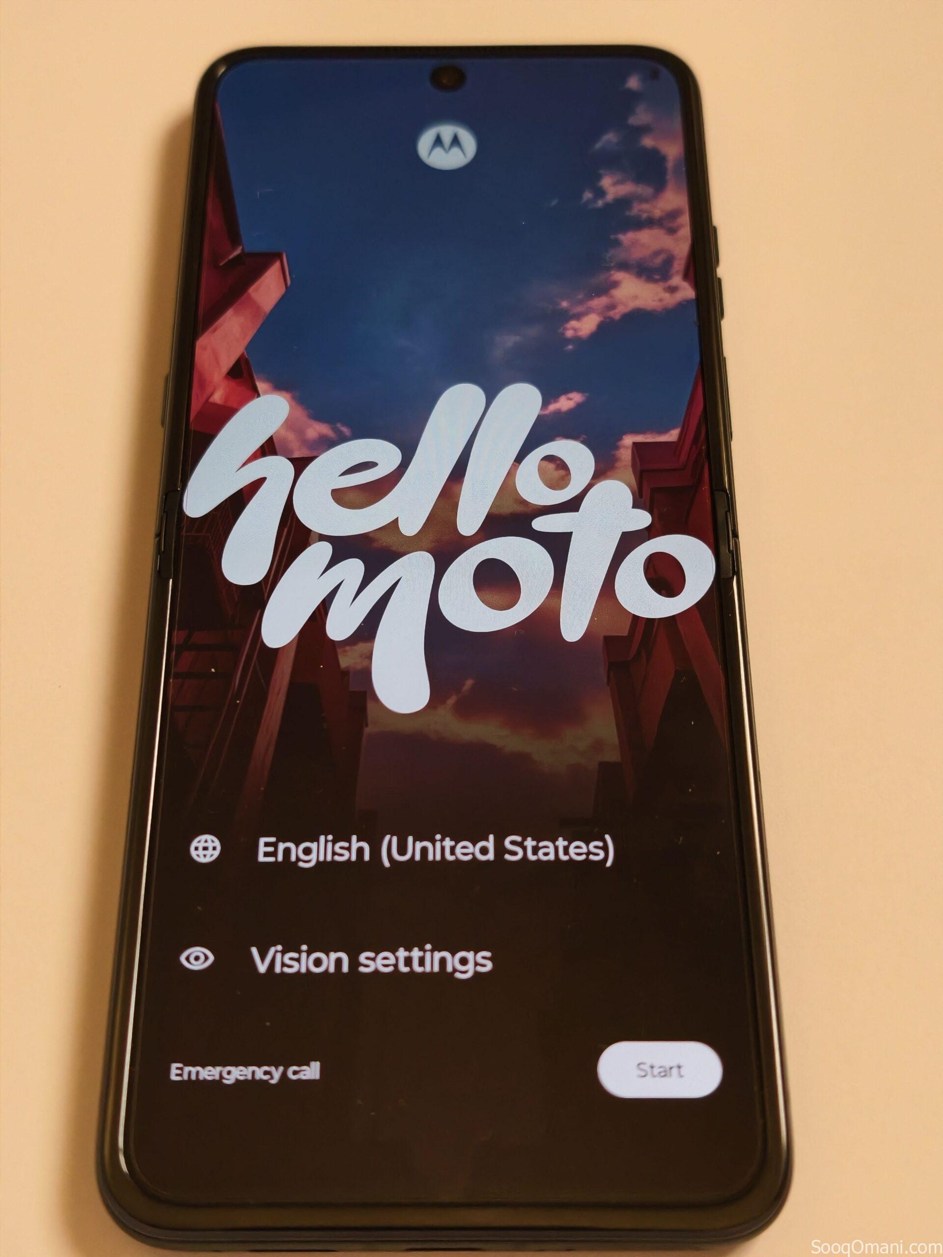 Motorola Razr 60 ultra 16 GB RAM وذاكره 512
