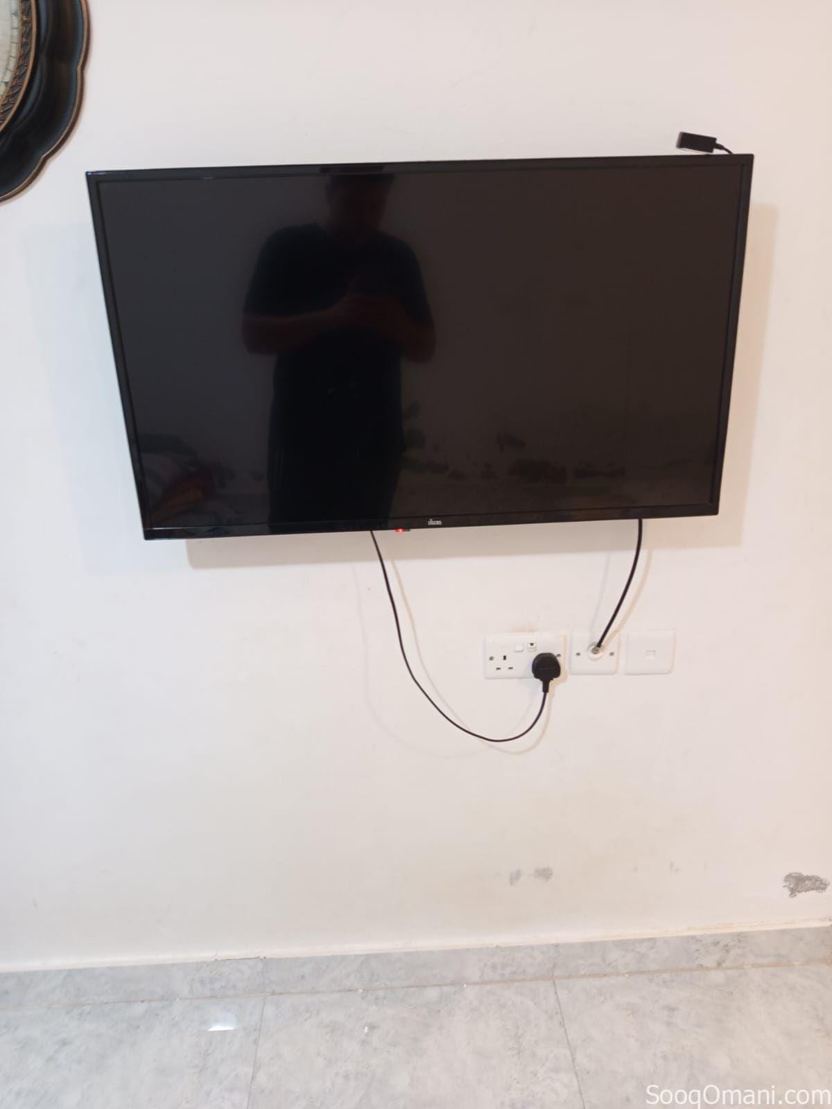 Ikon 40-inch Smart TV