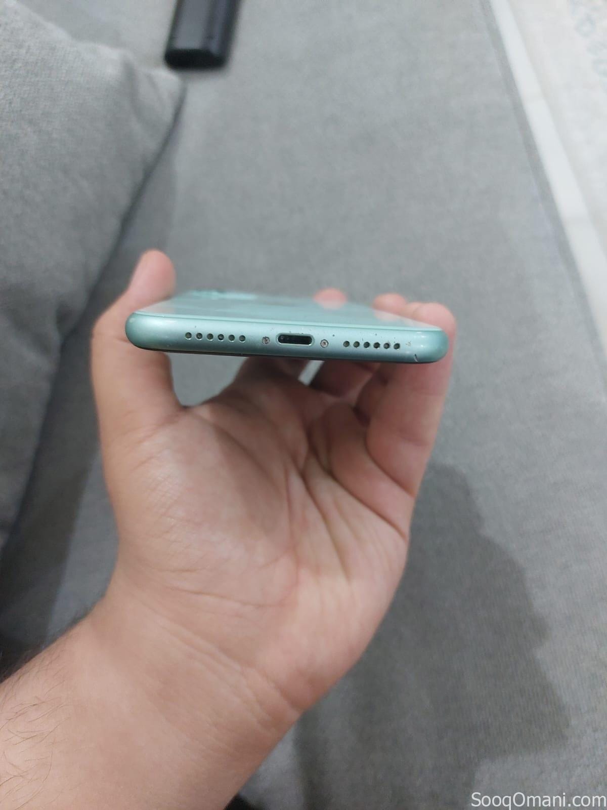 iphone 11 (يفضل القاء نظرة على الوصف)