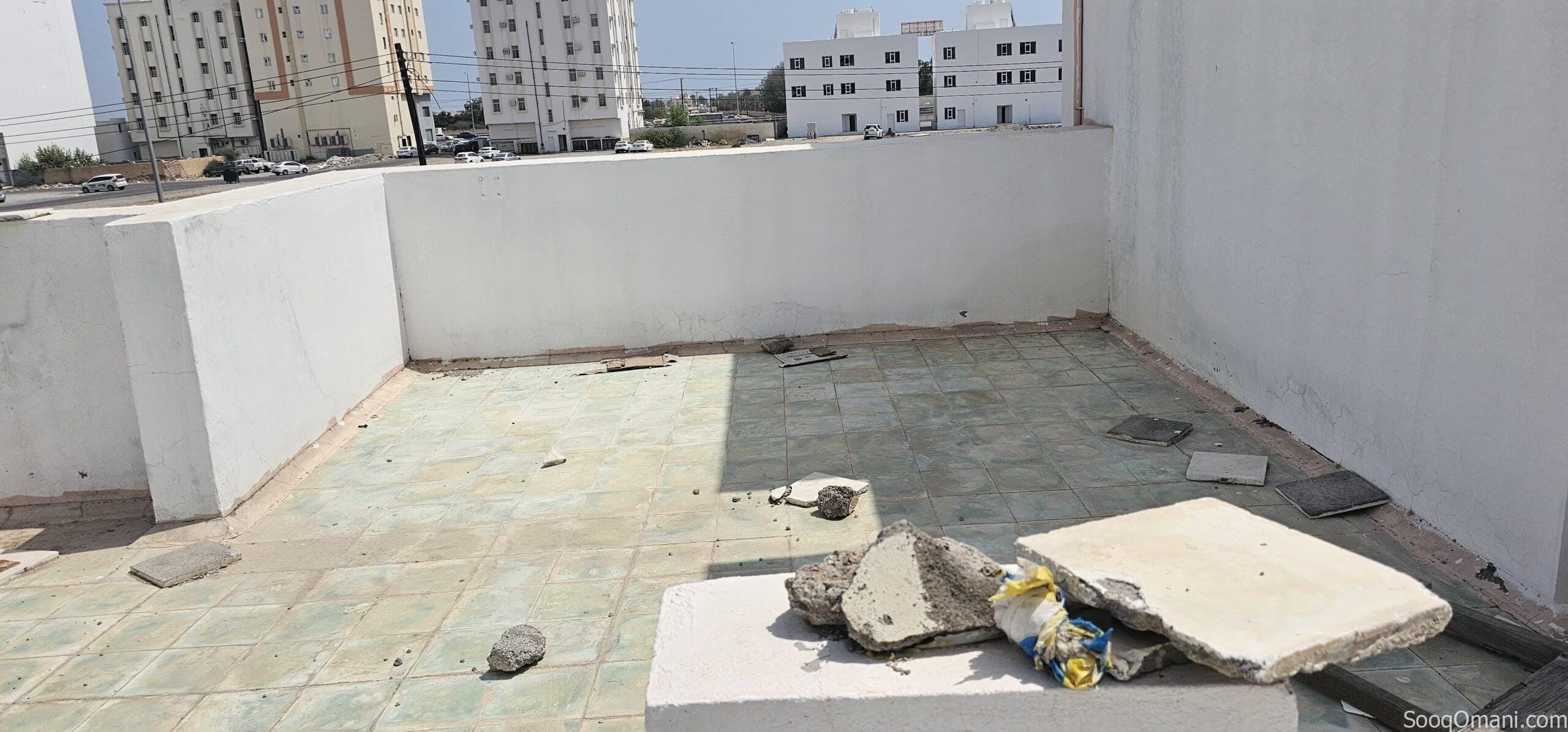 مطلوب مقاول بناء بركاء