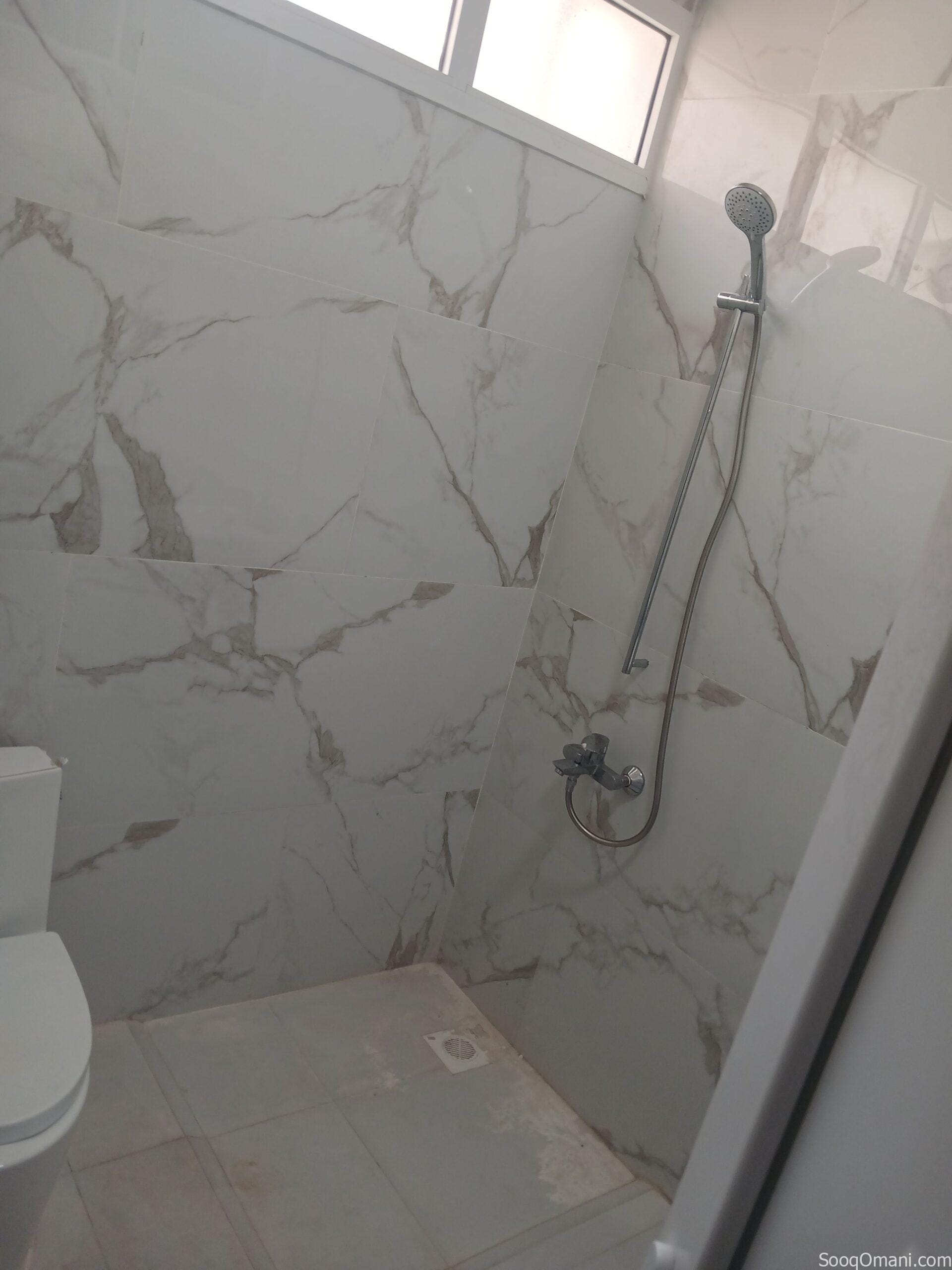 Room for rent in alkhwier