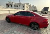 للبيع لكزس اي اس F sport 200t موديل ٢٠١٧ بحالة ممتازة ونظافة ملفته من الداخل والخارج وجاهزة للاستخدام