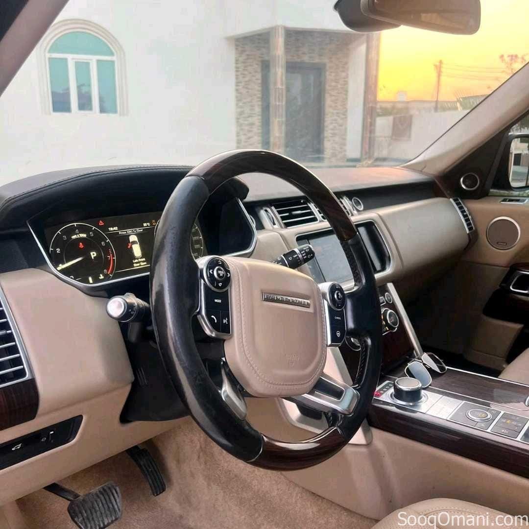 Range Rover Vogue 2014, converted to the new exterior design